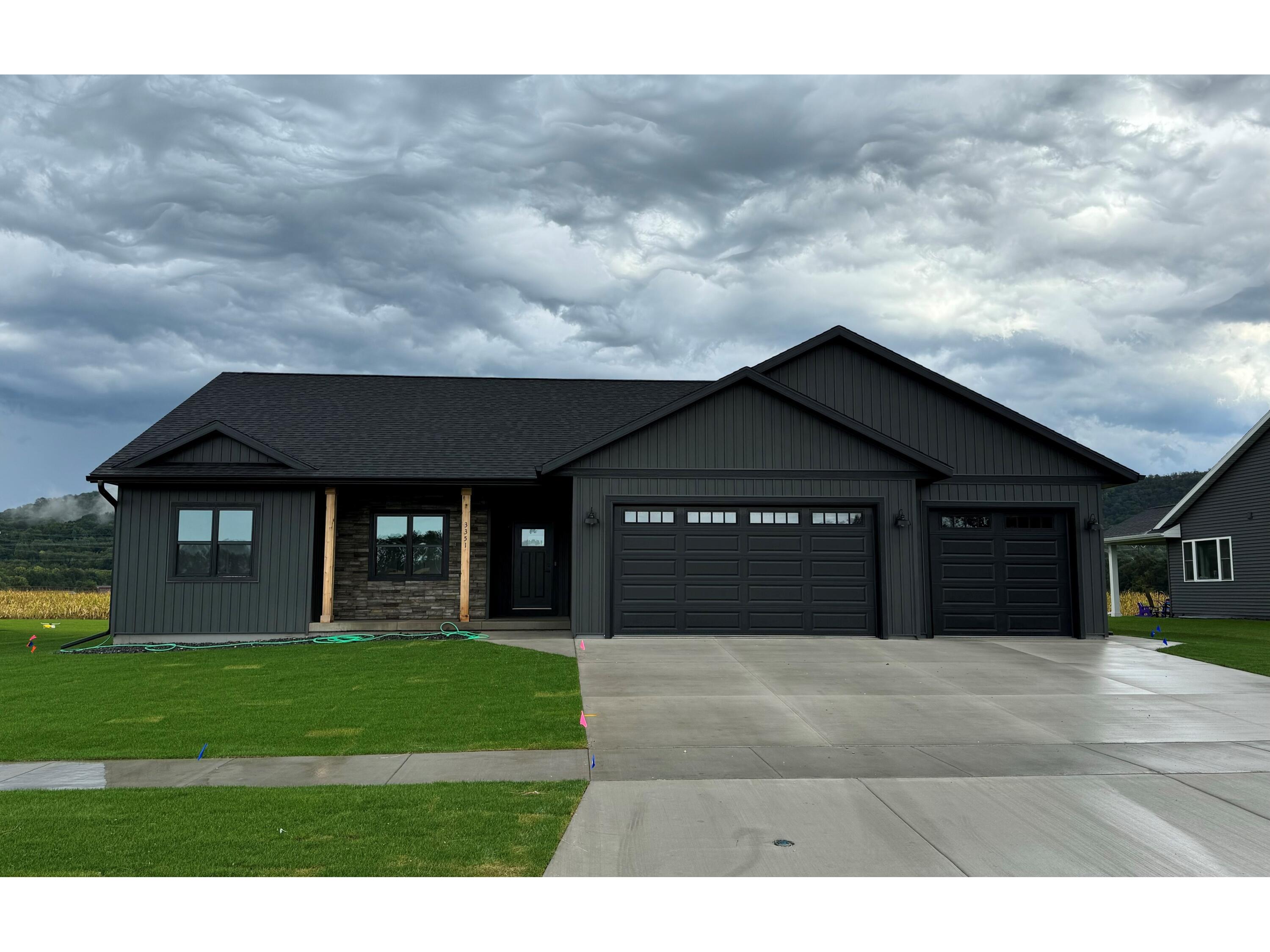 3351 Horton Holmen WI 54636 1894395 image1