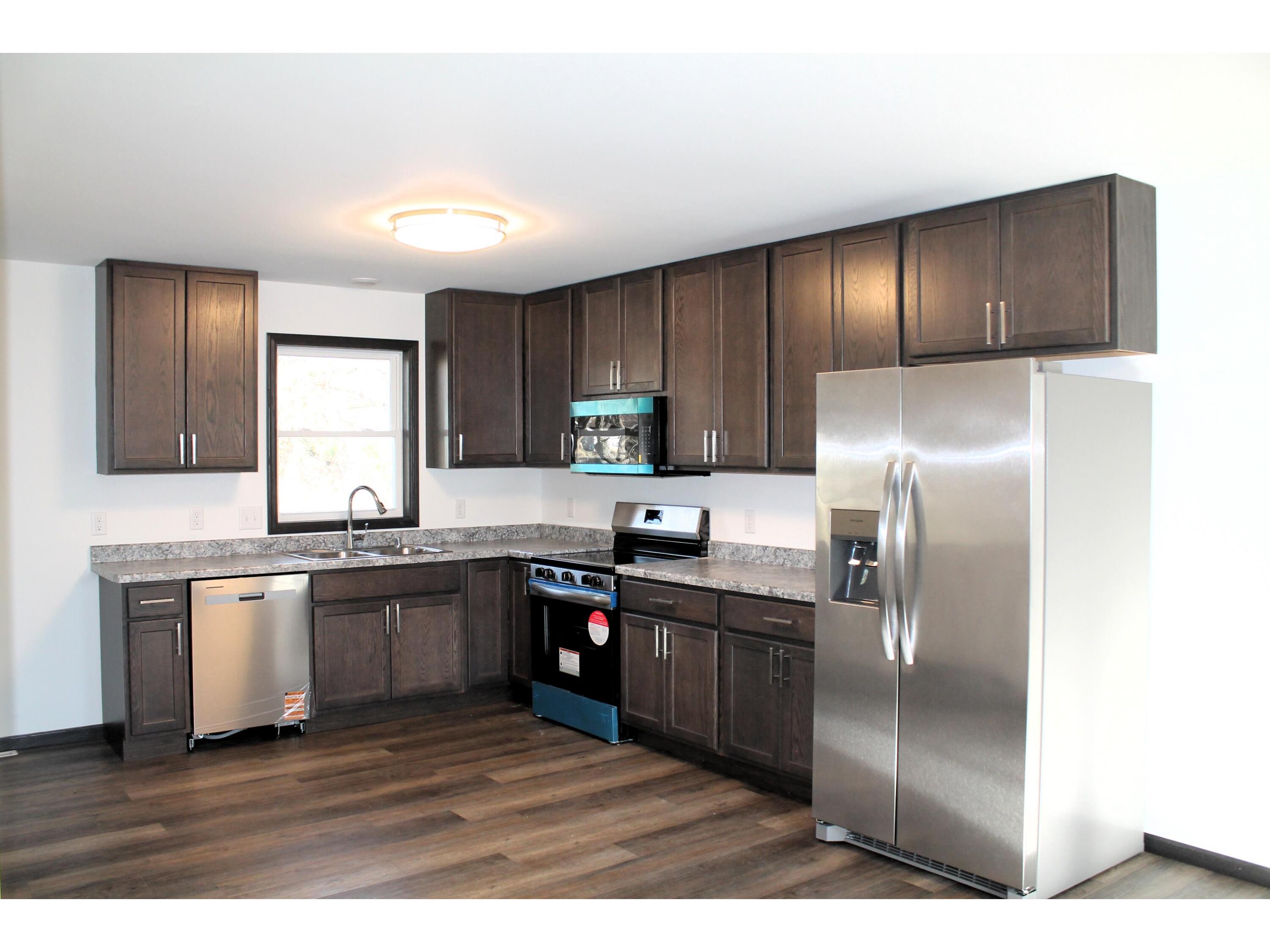 337 Mulberry #339 Baraboo WI 53913 1942713 image3