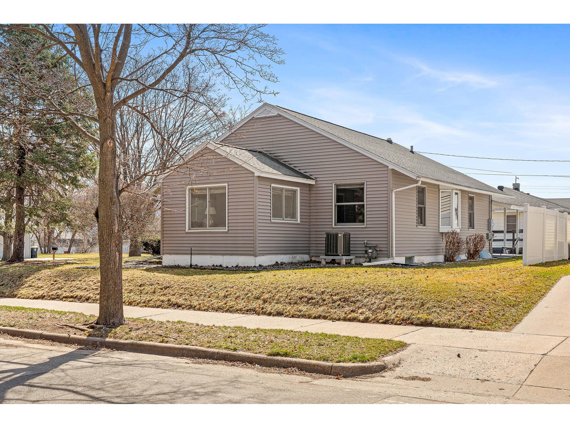3400 28th La Crosse WI 54601 1956458 image19