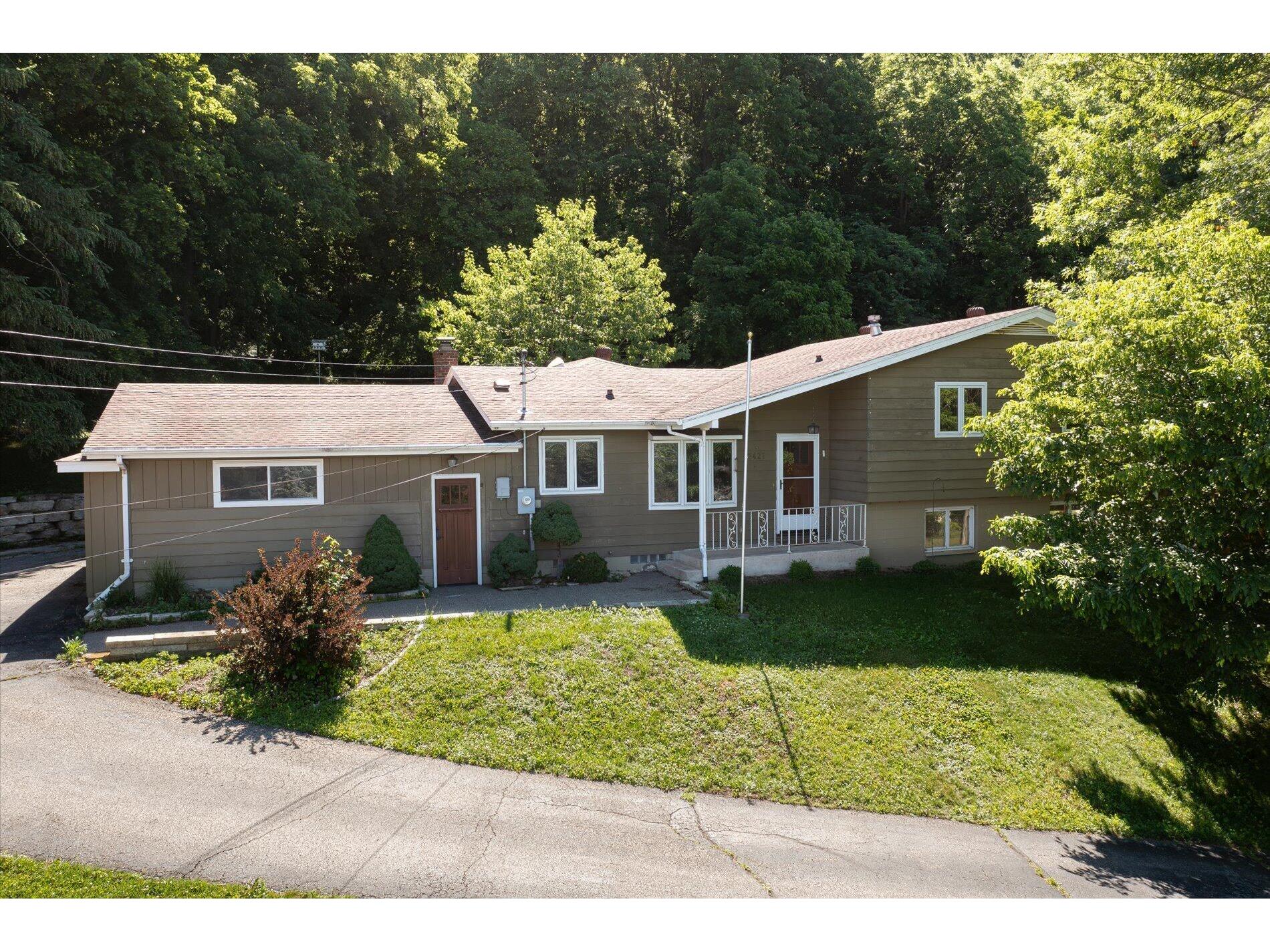 3421 Cliffside Shelby WI 54601 1967401 image1