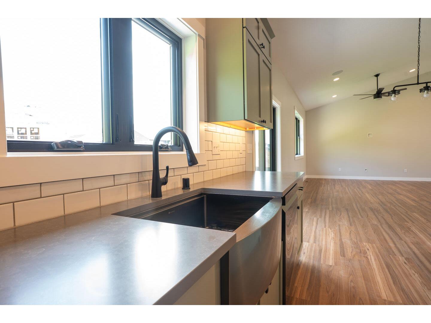 347 Southern Holmen WI 54636 1941610 image19