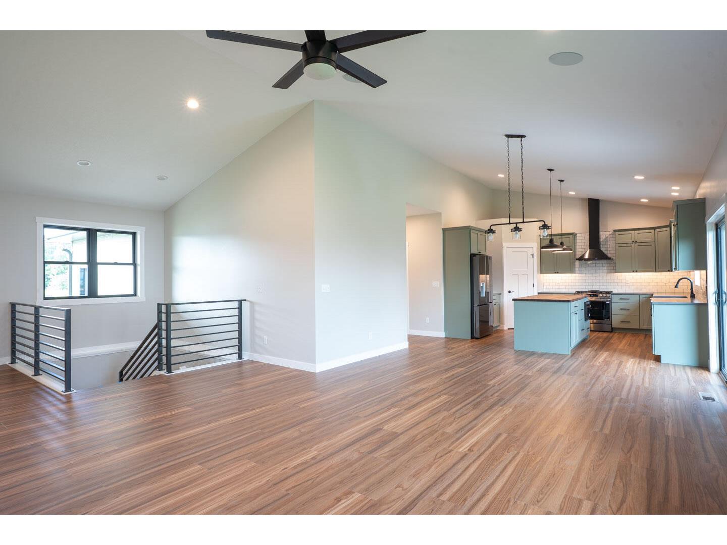 347 Southern Holmen WI 54636 1941610 image6