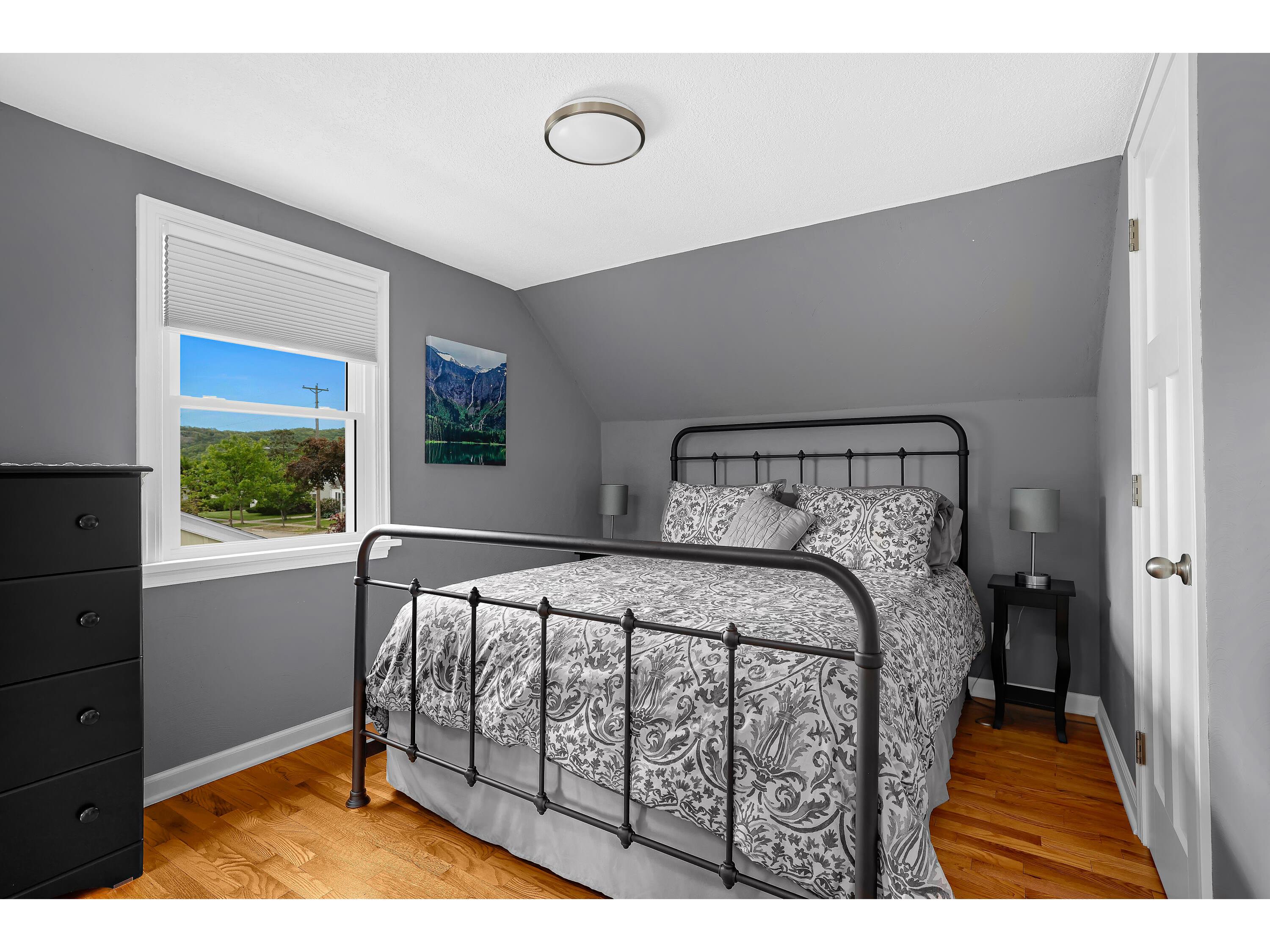 348 24th La Crosse WI 54601 1964365 image16