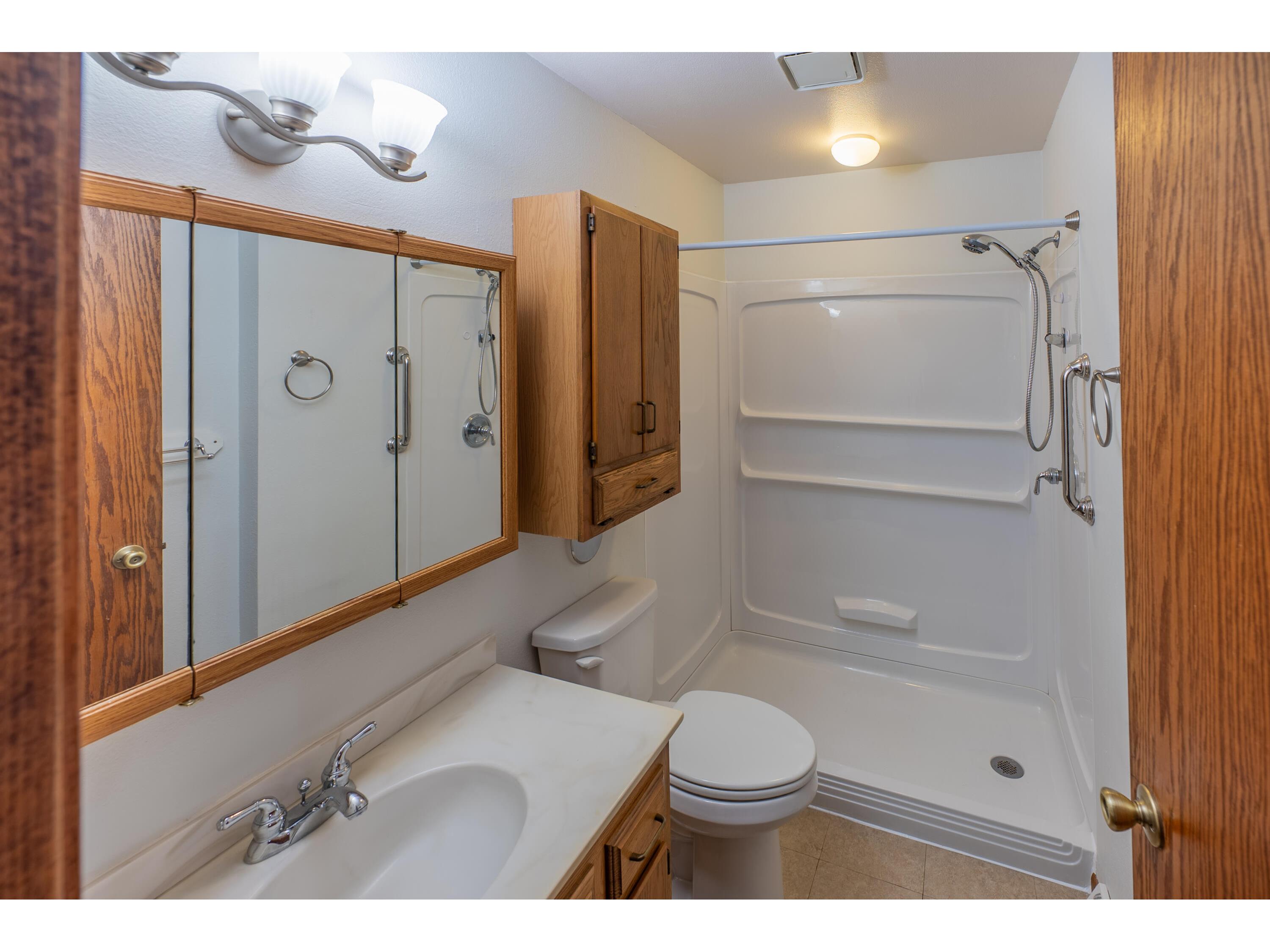3514 East La Crosse WI 54601 1970095 image14