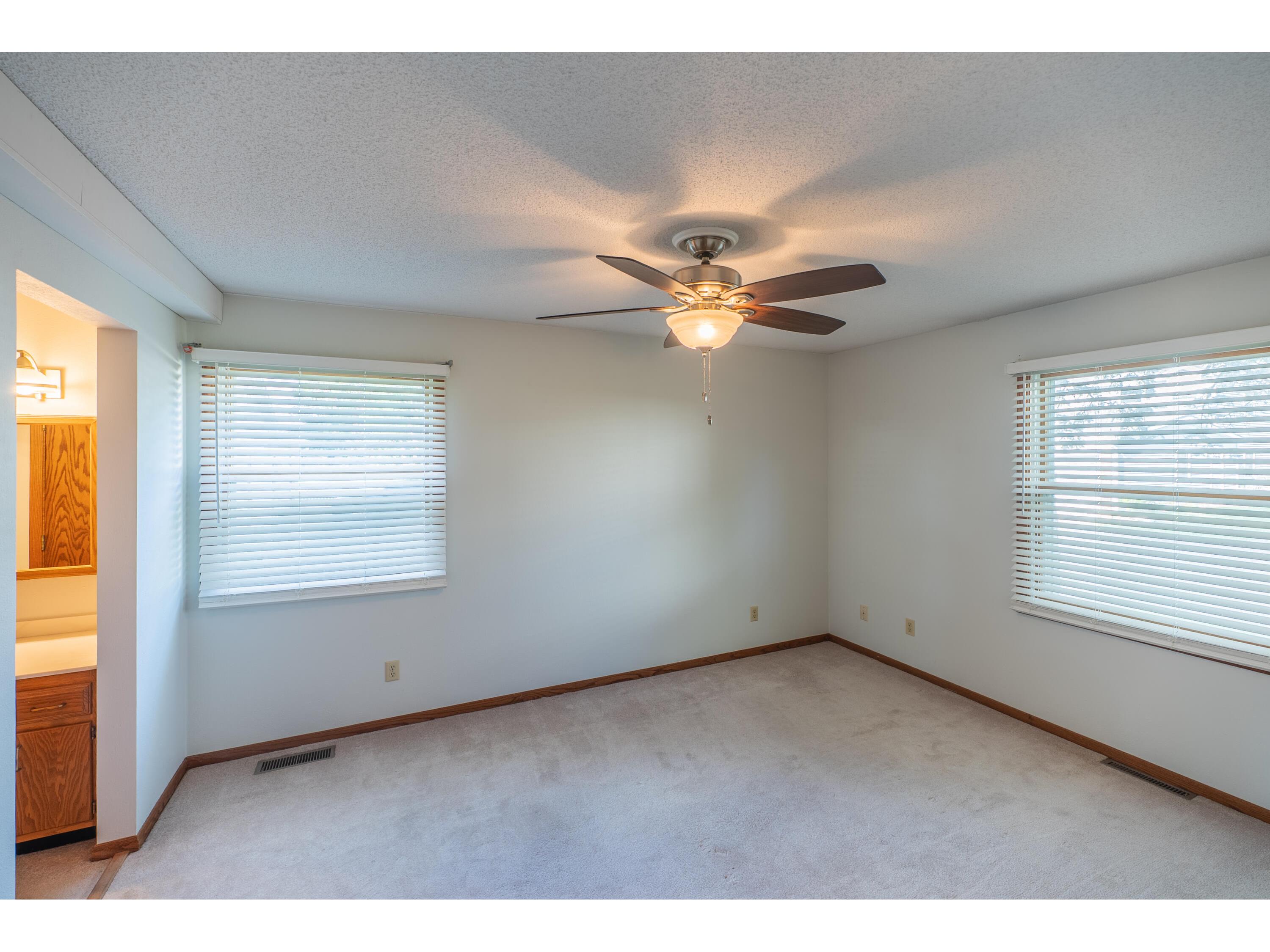 3514 East La Crosse WI 54601 1970095 image15