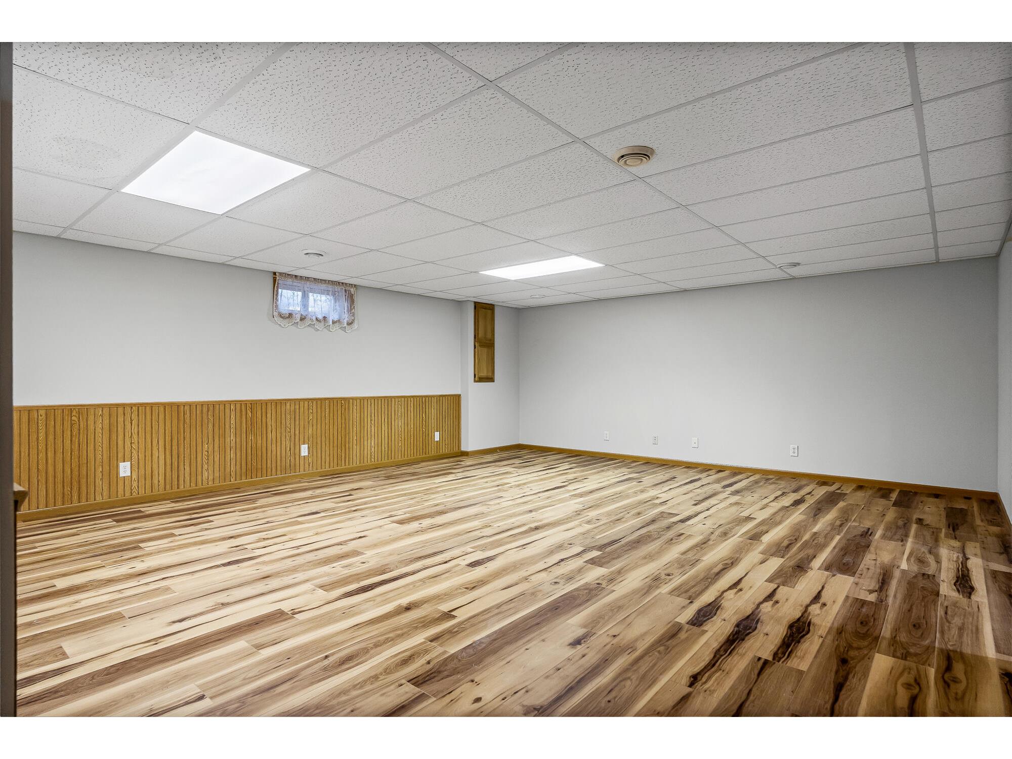3532 Levy La Crosse WI 54601 1959364 image32