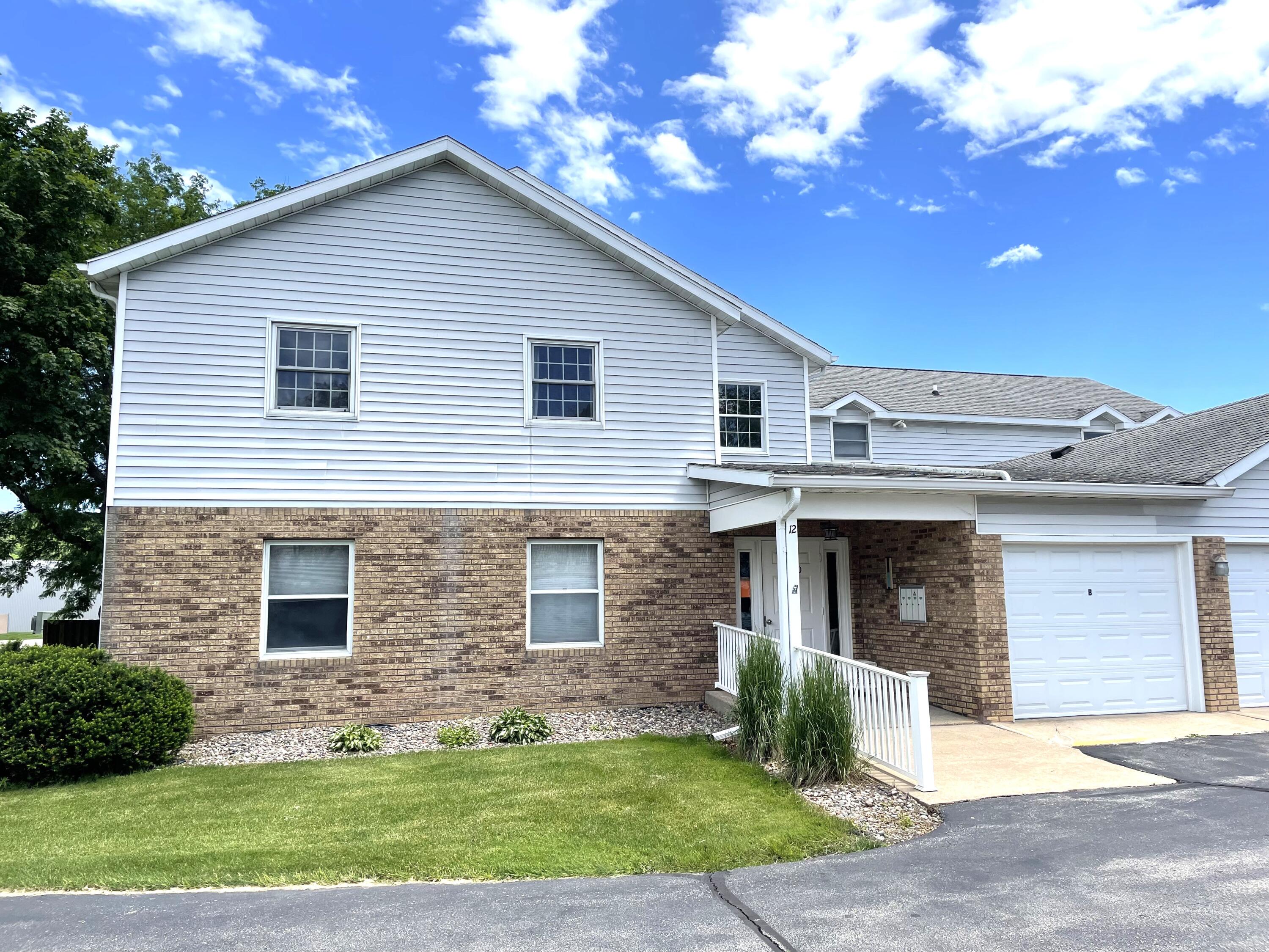 3540 EAST #12D La Crosse WI 54601 1878316 image1
