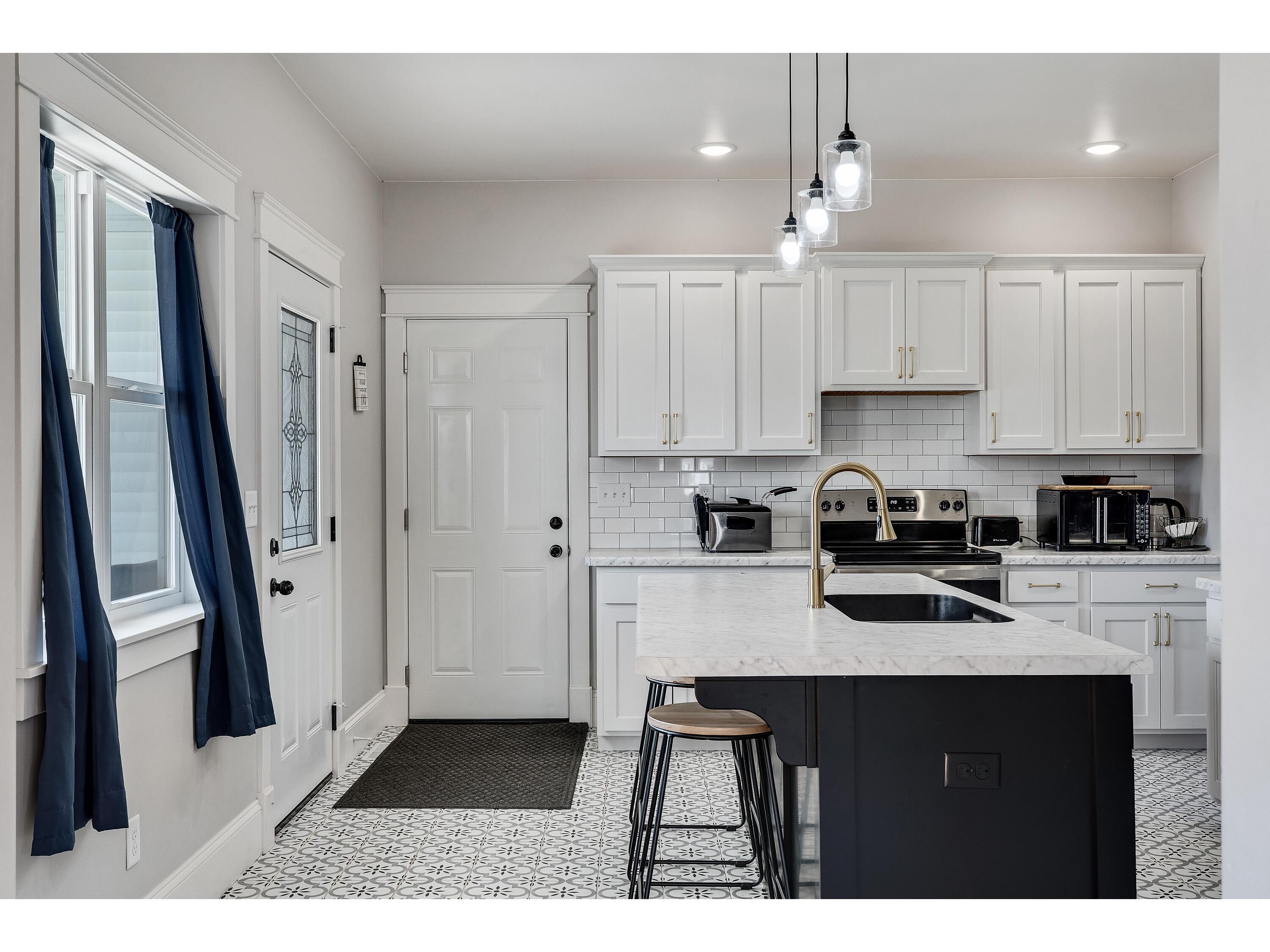 36015 Main Whitehall WI 54773 1960821 image8