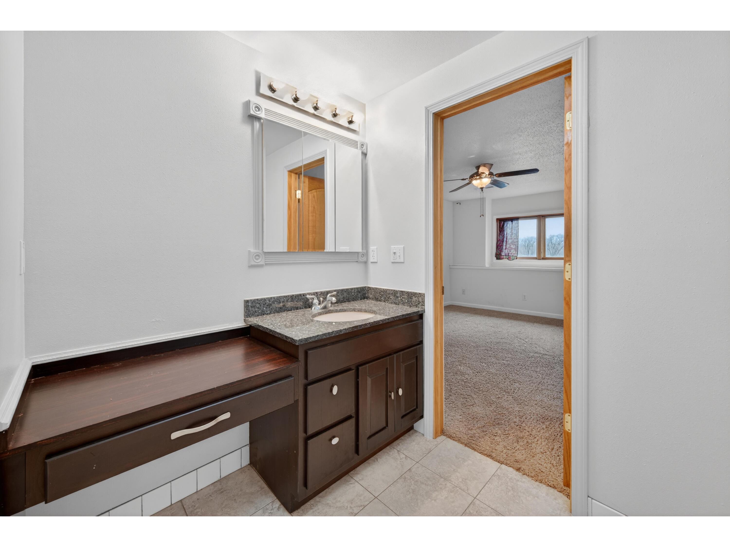 3630 Deerfield La Crosse WI 54601 1957080 image14