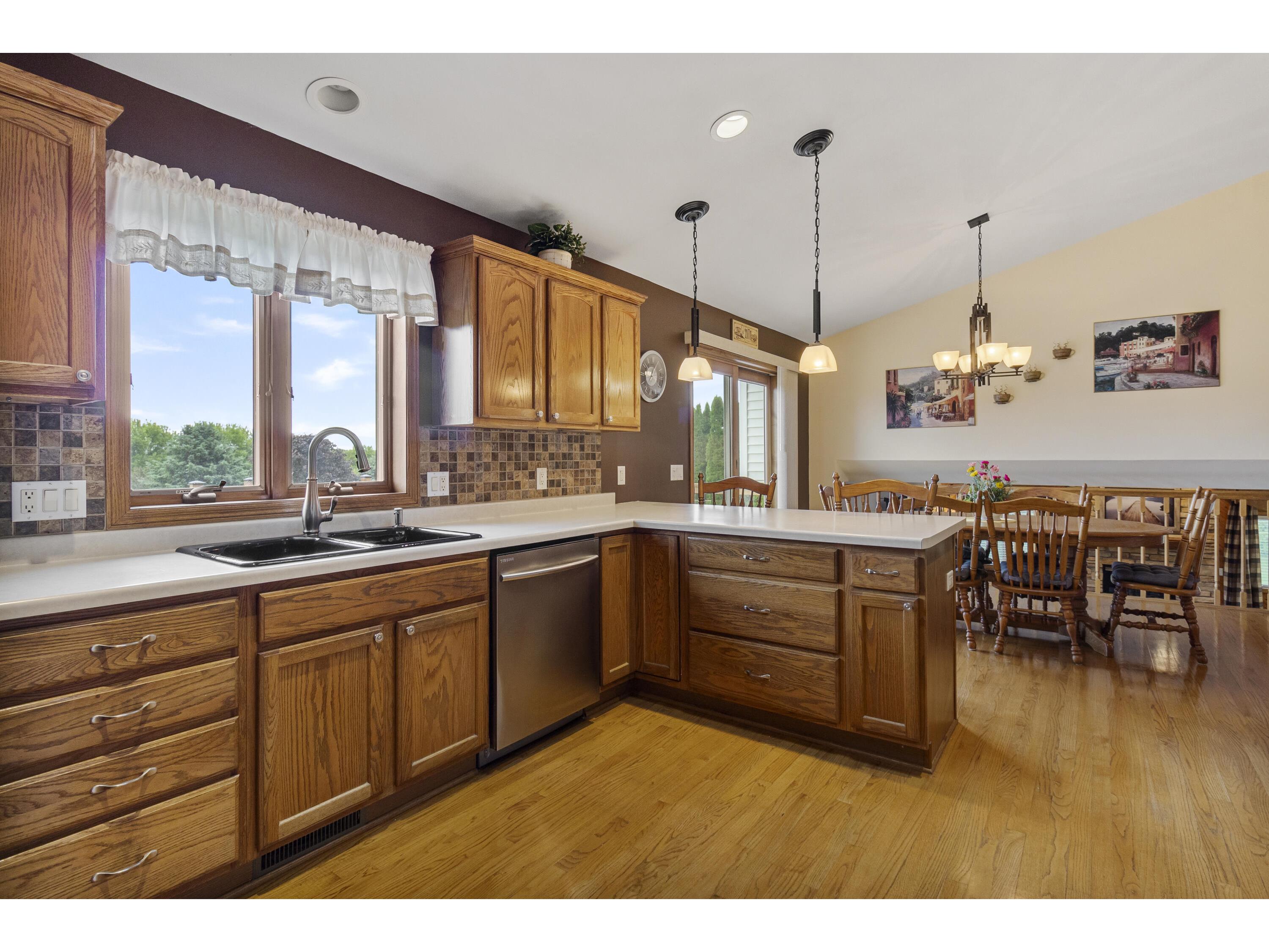 3658 Graham Paige Cottage Grove WI 53527 1964355 image23
