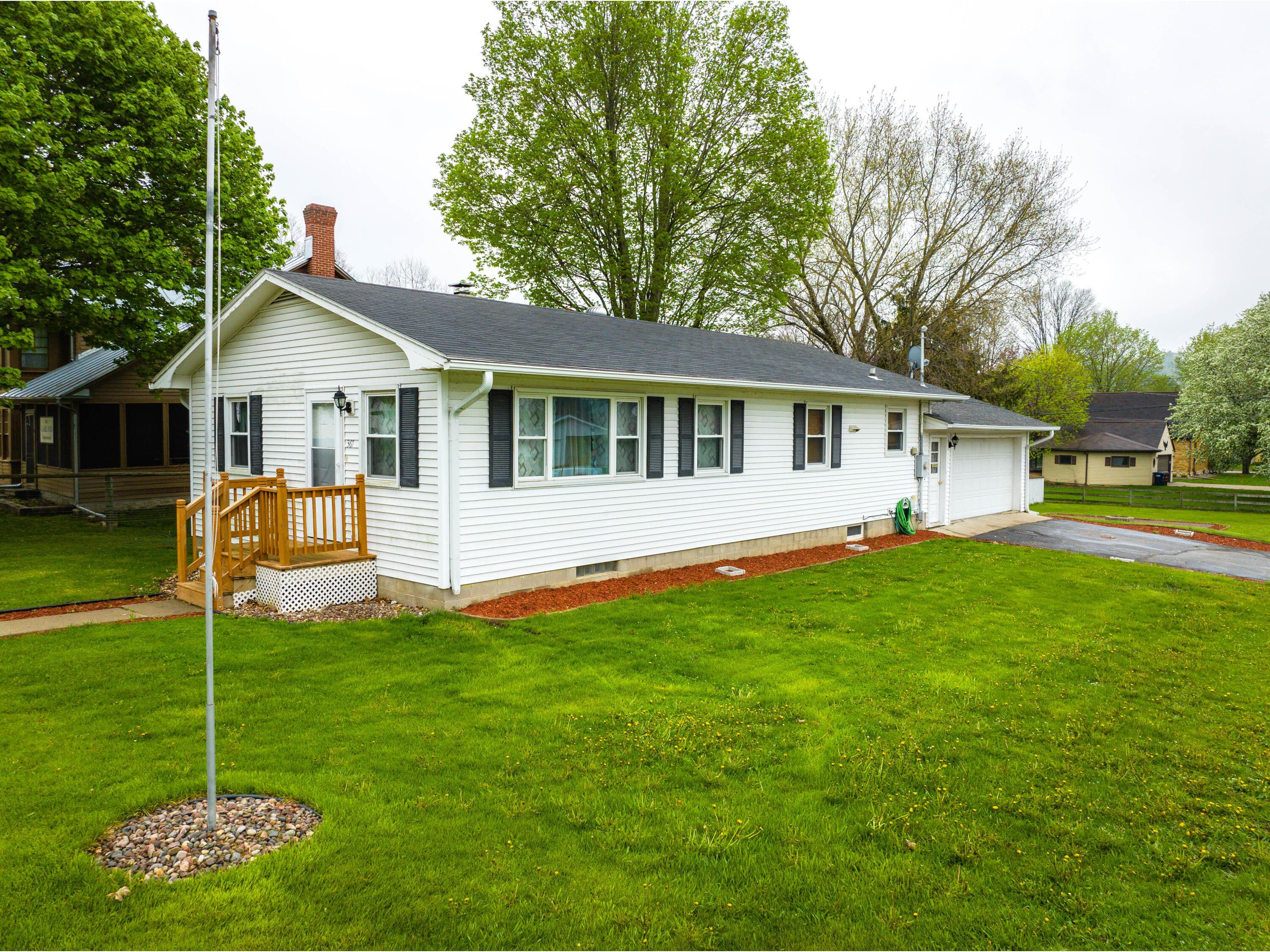 367 Garland West Salem WI 54669 1834081 image1