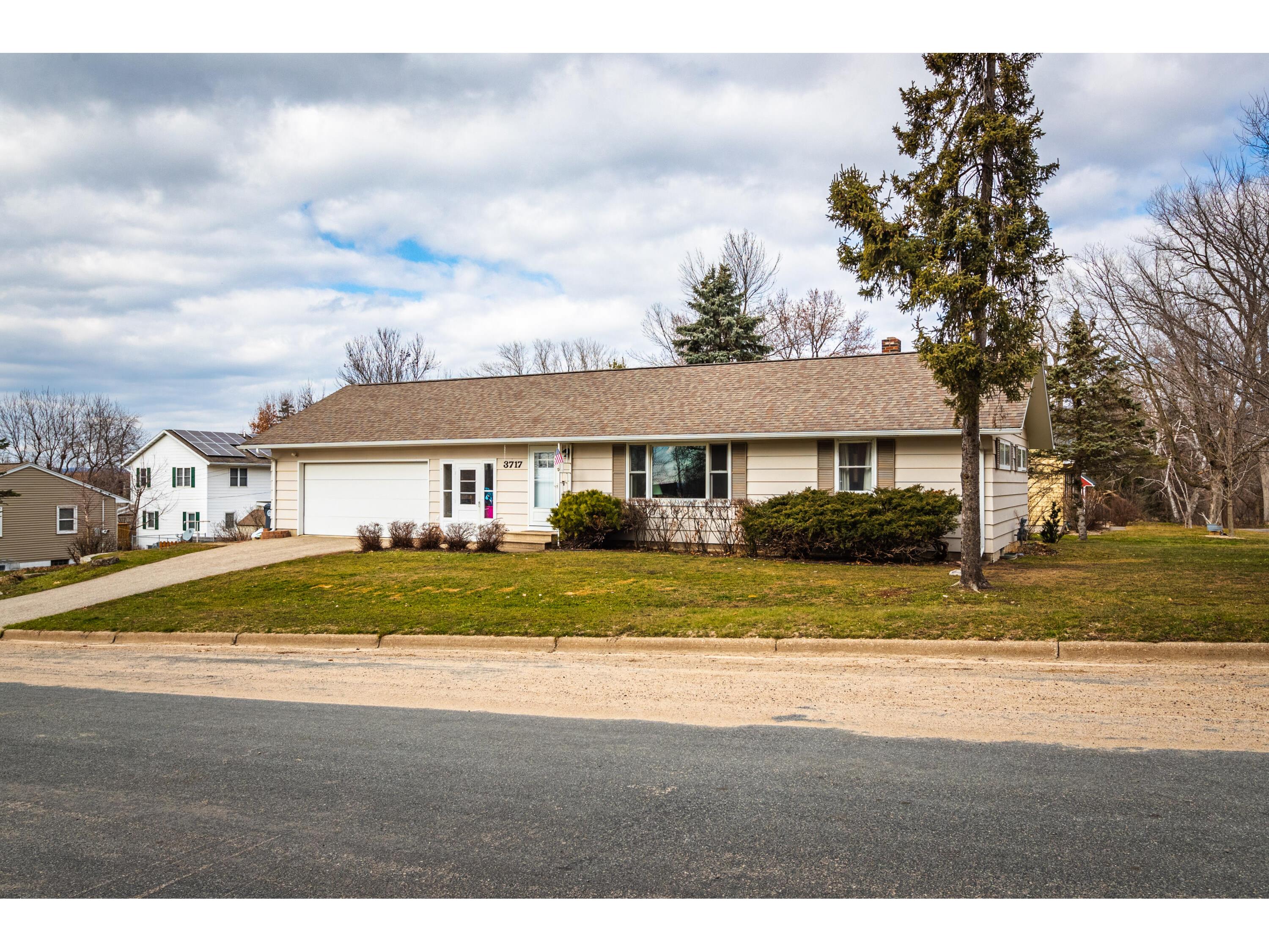 3717 Easter La Crosse WI 54601 1864570 image1