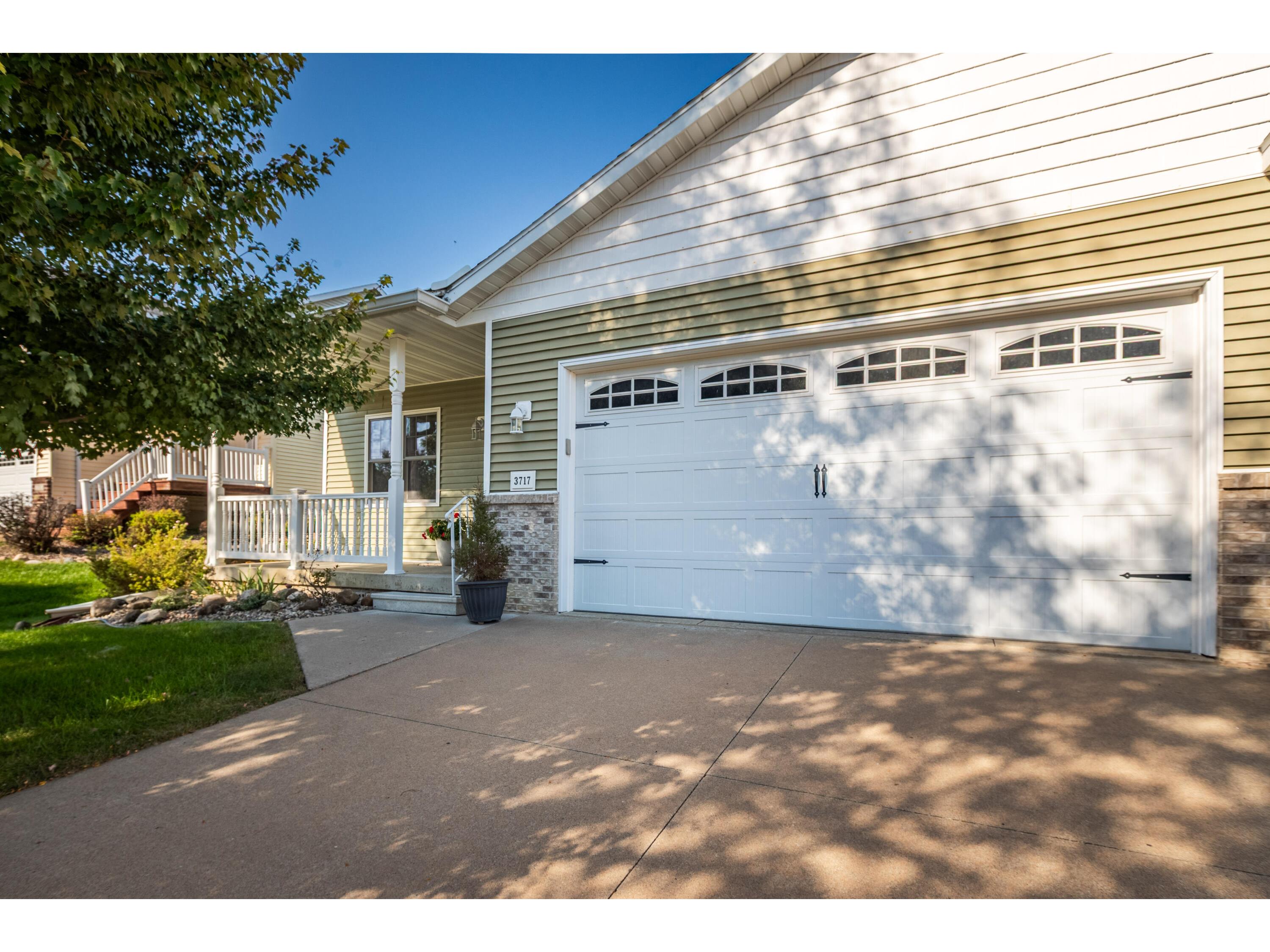 3717 Emerald Onalaska WI 54650 1937800 image1