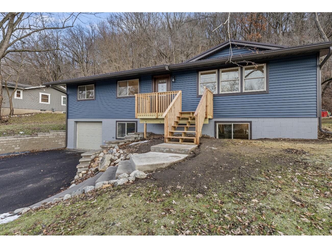 3731 Cliffside Shelby WI 54601 1950885 image1
