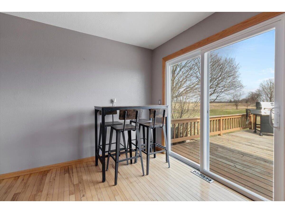 375 Black River Westby WI 54667 1956782 image18