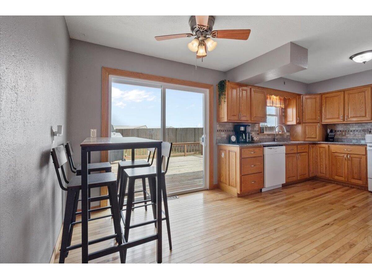 375 Black River Westby WI 54667 1956782 image19