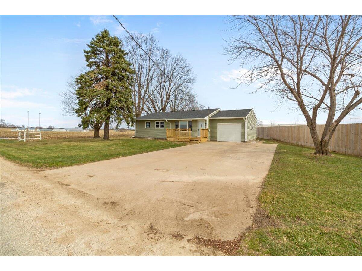 375 Black River Westby WI 54667 1956782 image2