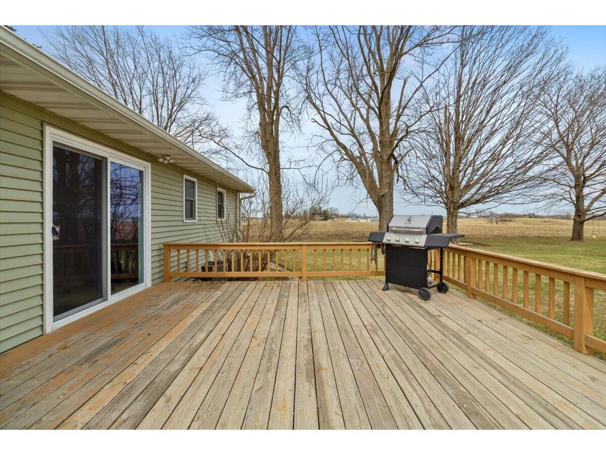 375 Black River Westby WI 54667 1956782 image8
