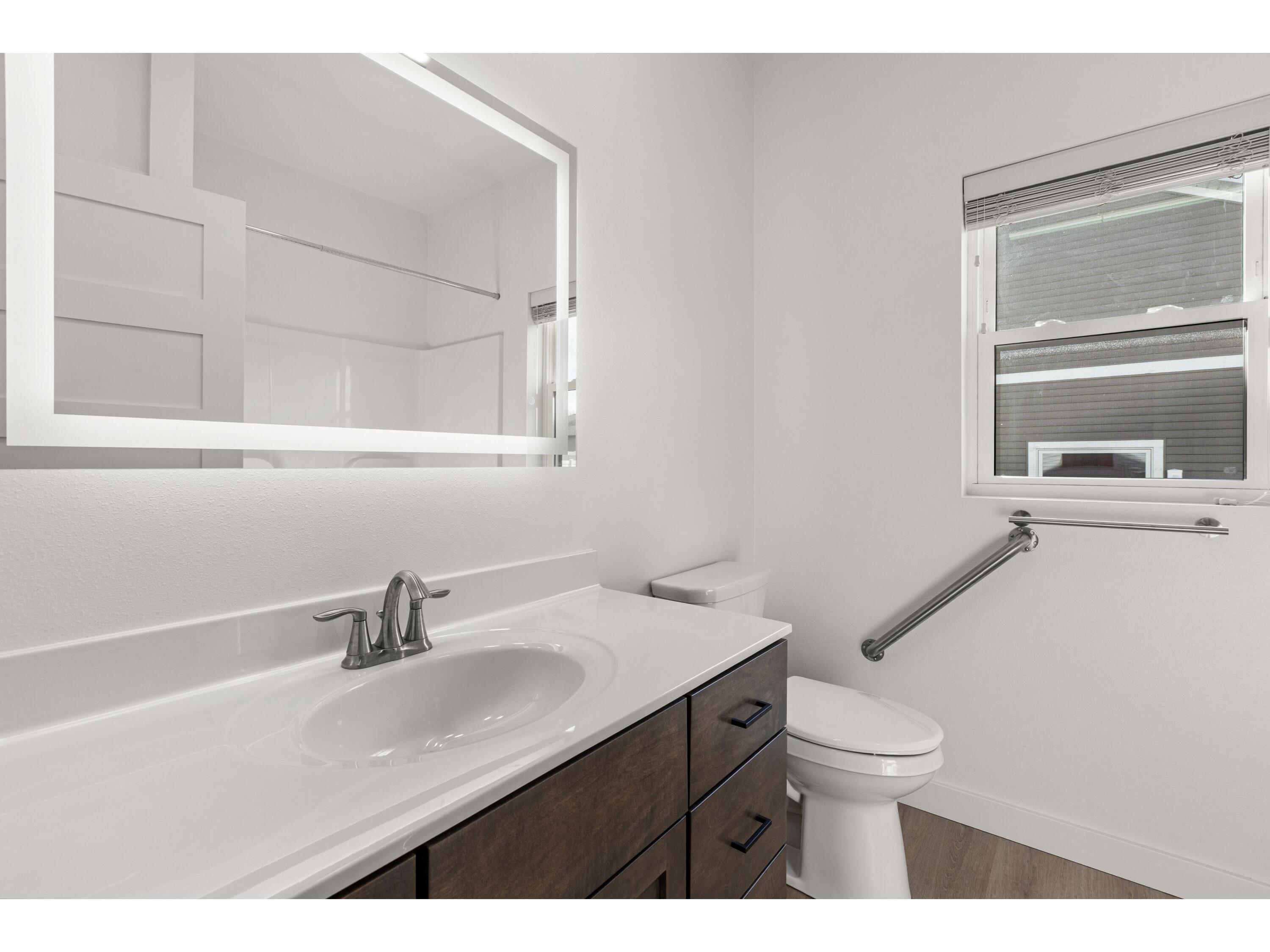 380 Lakewood West Salem WI 54669 1958713 image18