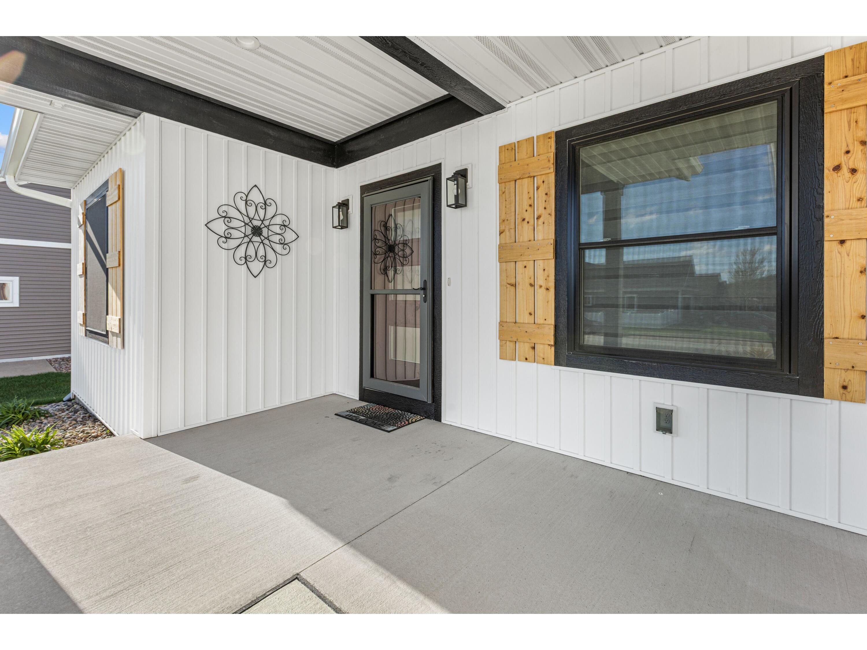 380 Lakewood West Salem WI 54669 1958713 image3