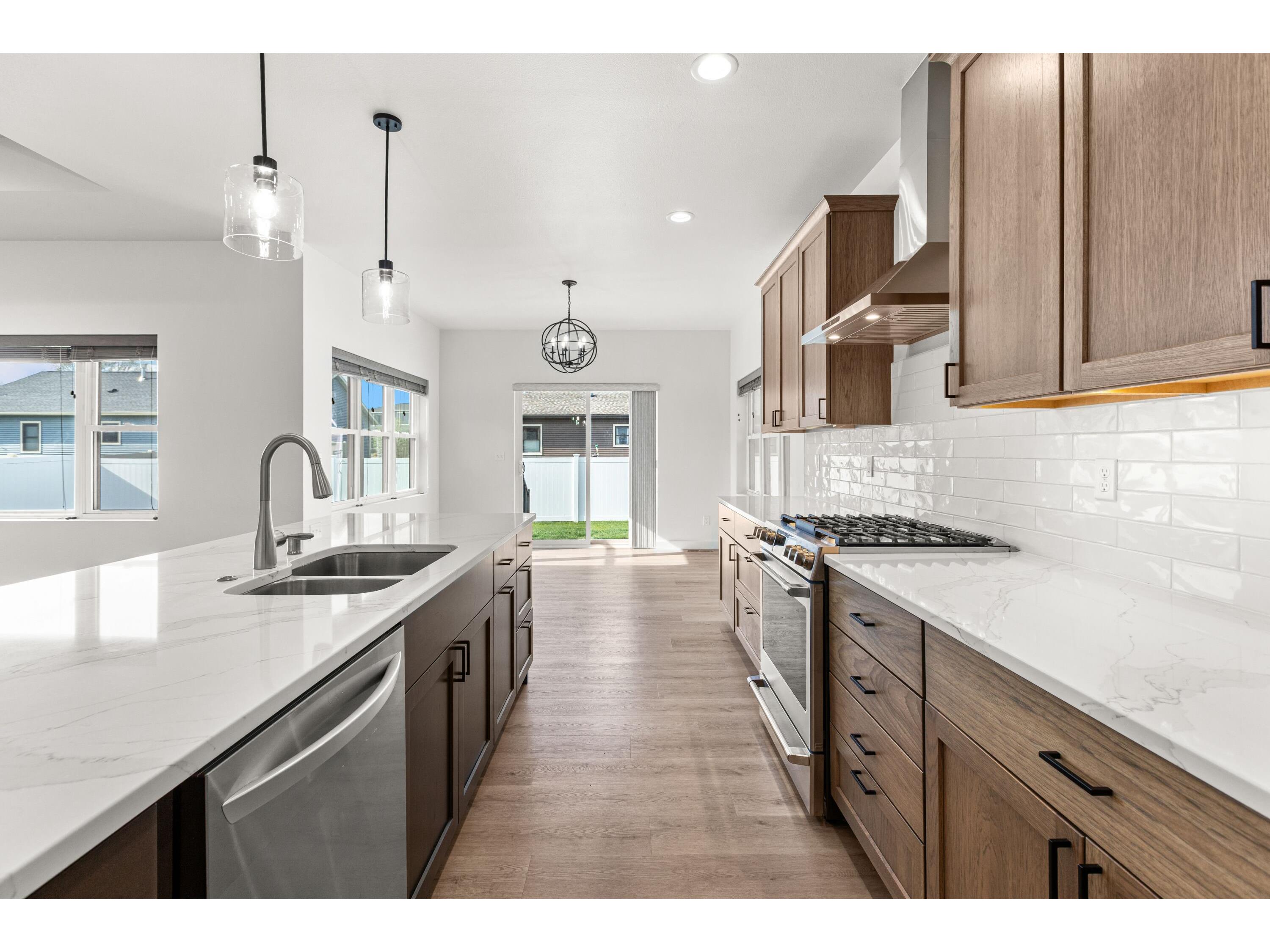 380 Lakewood West Salem WI 54669 1958713 image8