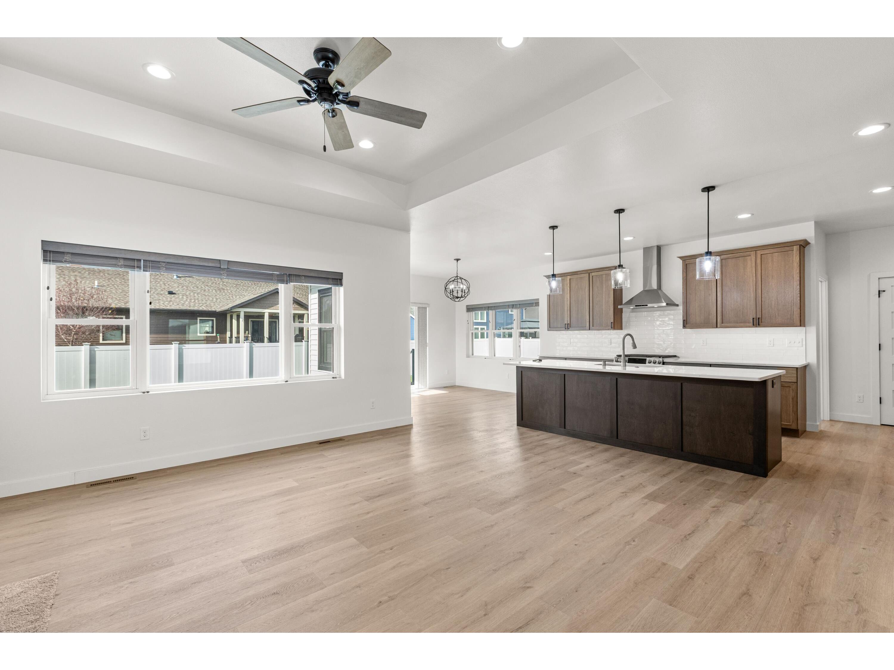 380 Lakewood West Salem WI 54669 1958713 image9