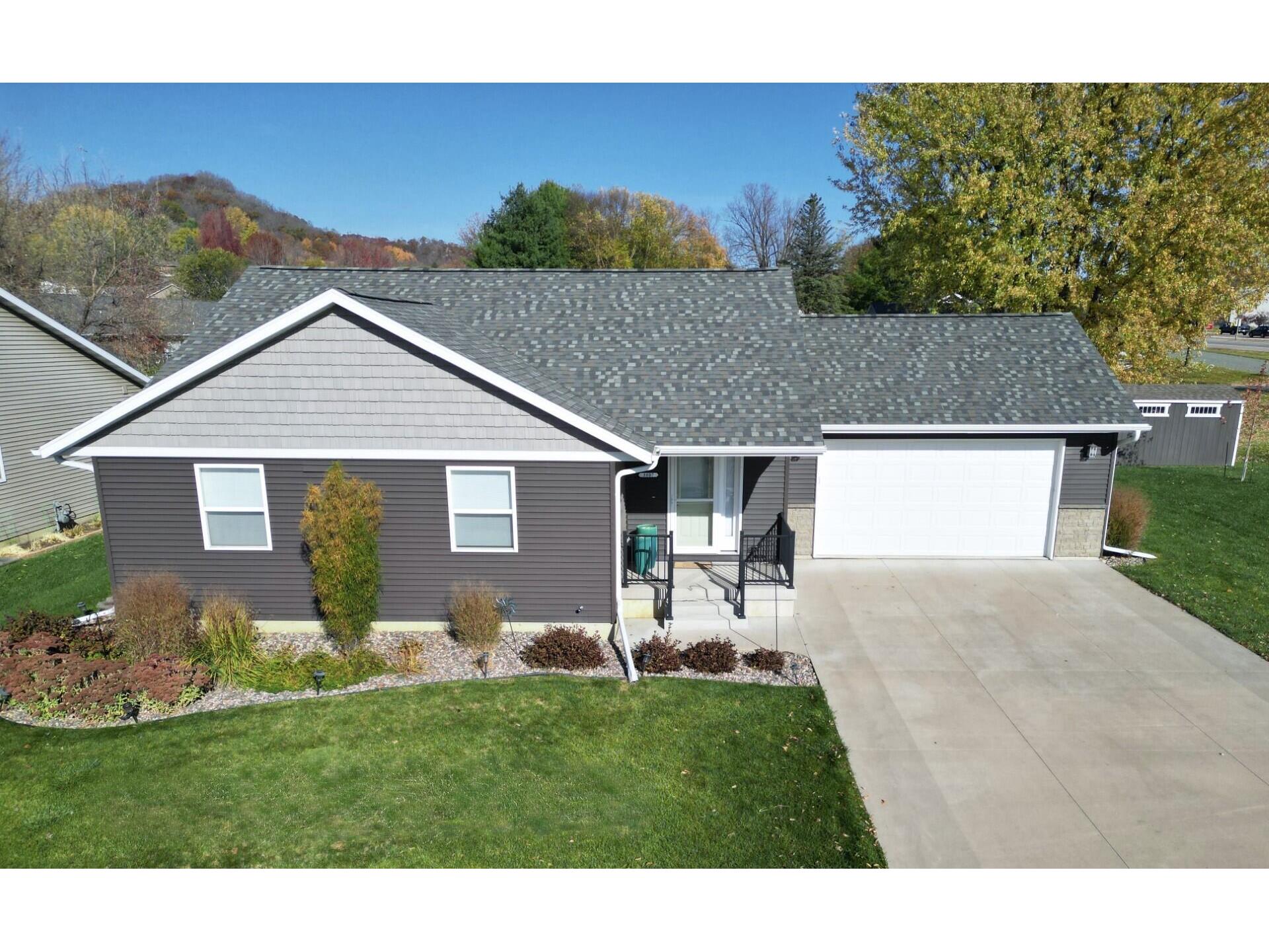 3807 Emerald Onalaska WI 54650 1911193 image1