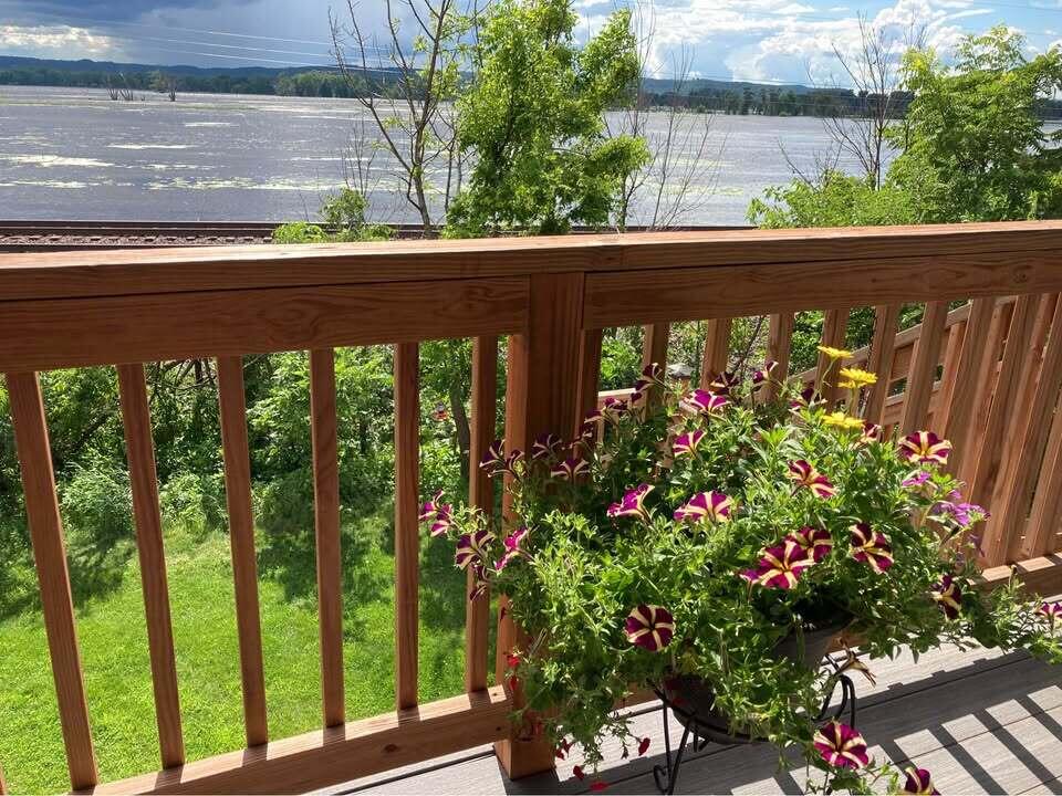 3808 Sunnyside La Crosse WI 54601 - Water Access 1955800 image10