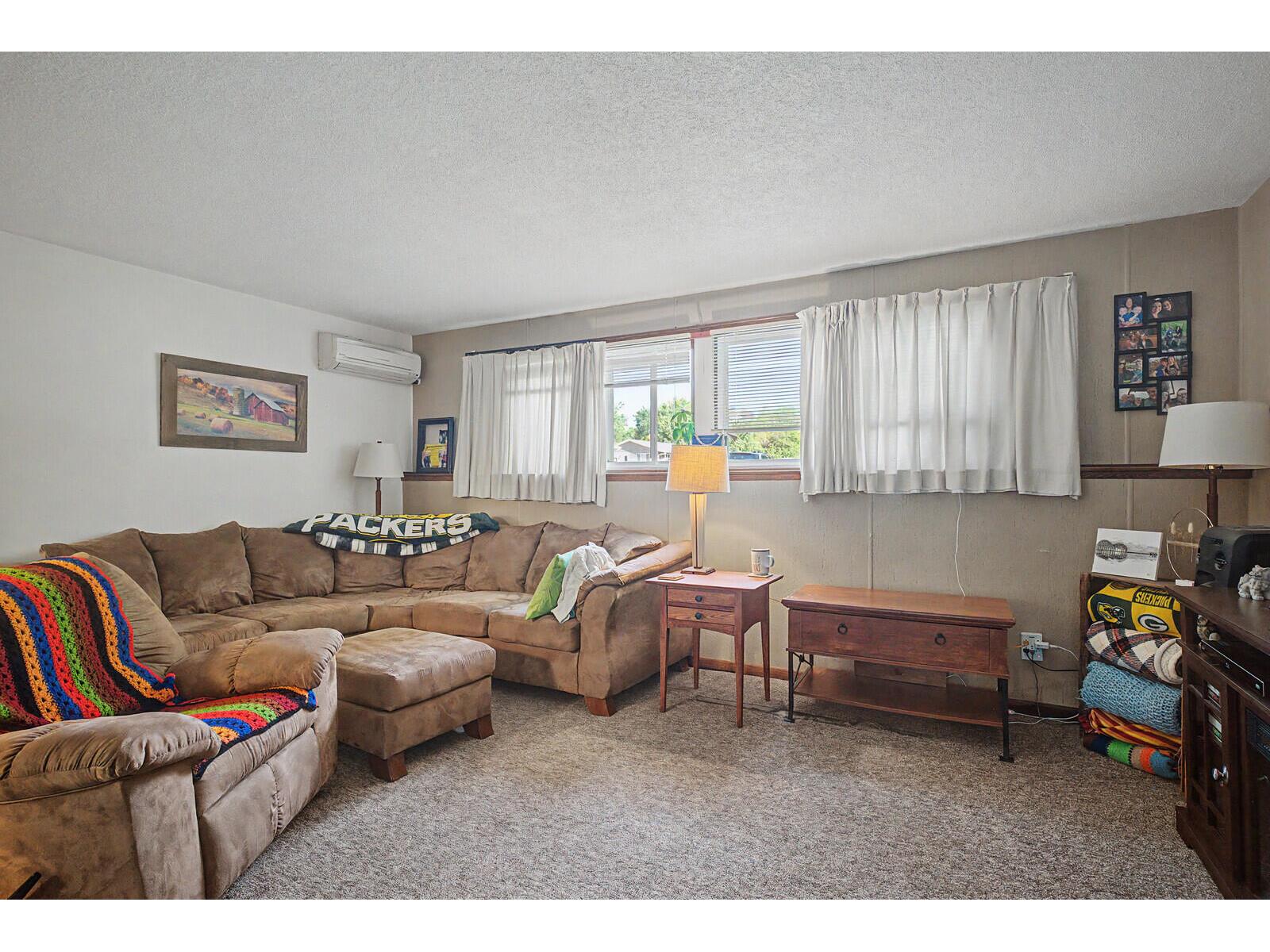 400 Derek #402 Holmen WI 54636 1965513 image27