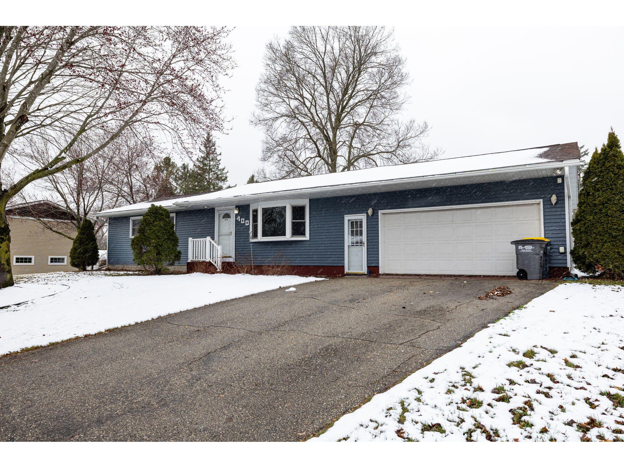 400 Kay Holmen WI 54636 1869866 image1