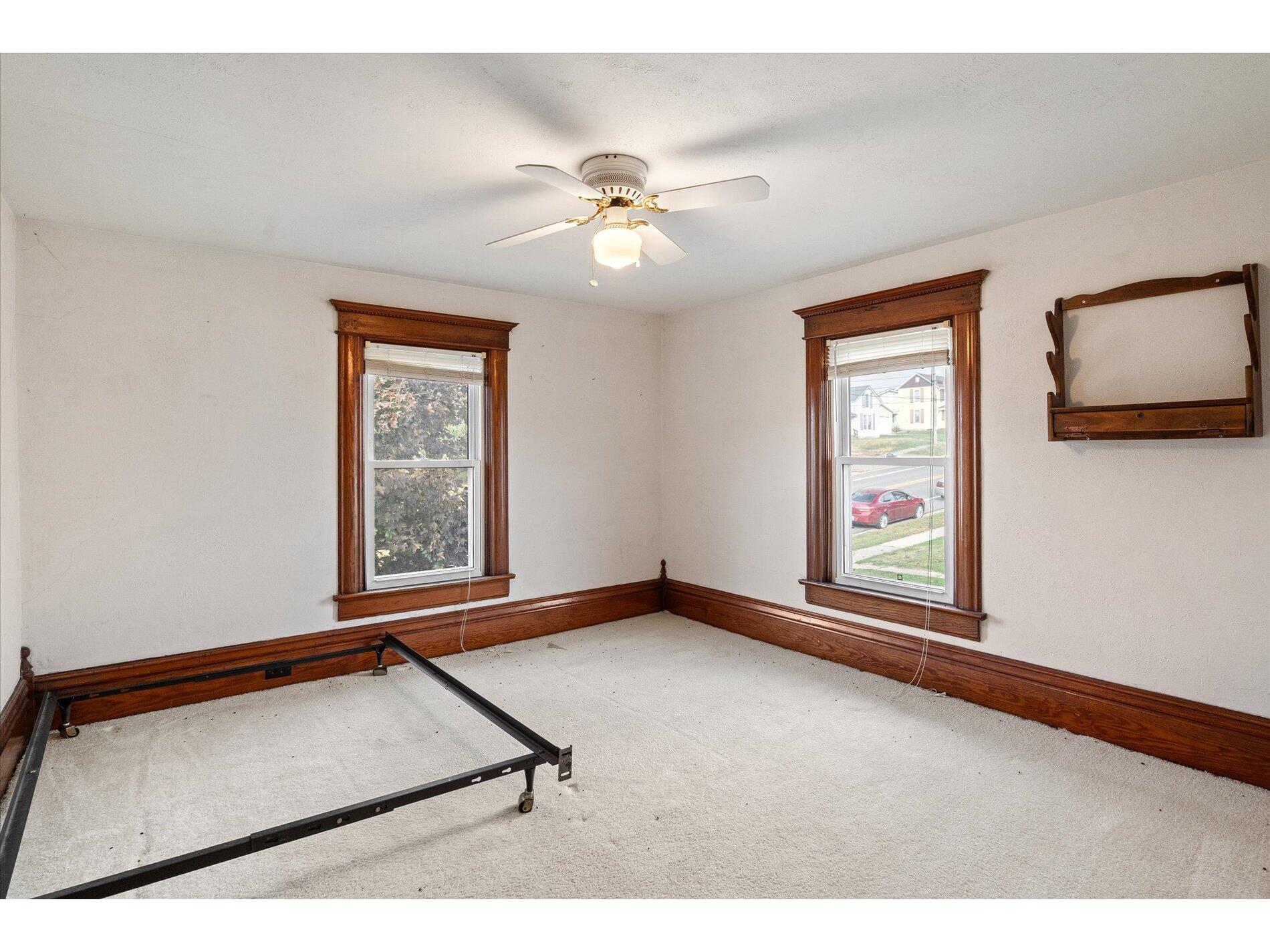 400 N Main Patch Grove WI 53817 1941899 image19