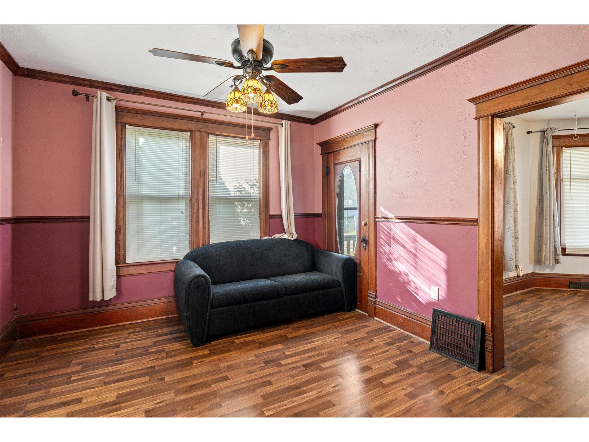 400 N Main Patch Grove WI 53817 1941899 image7