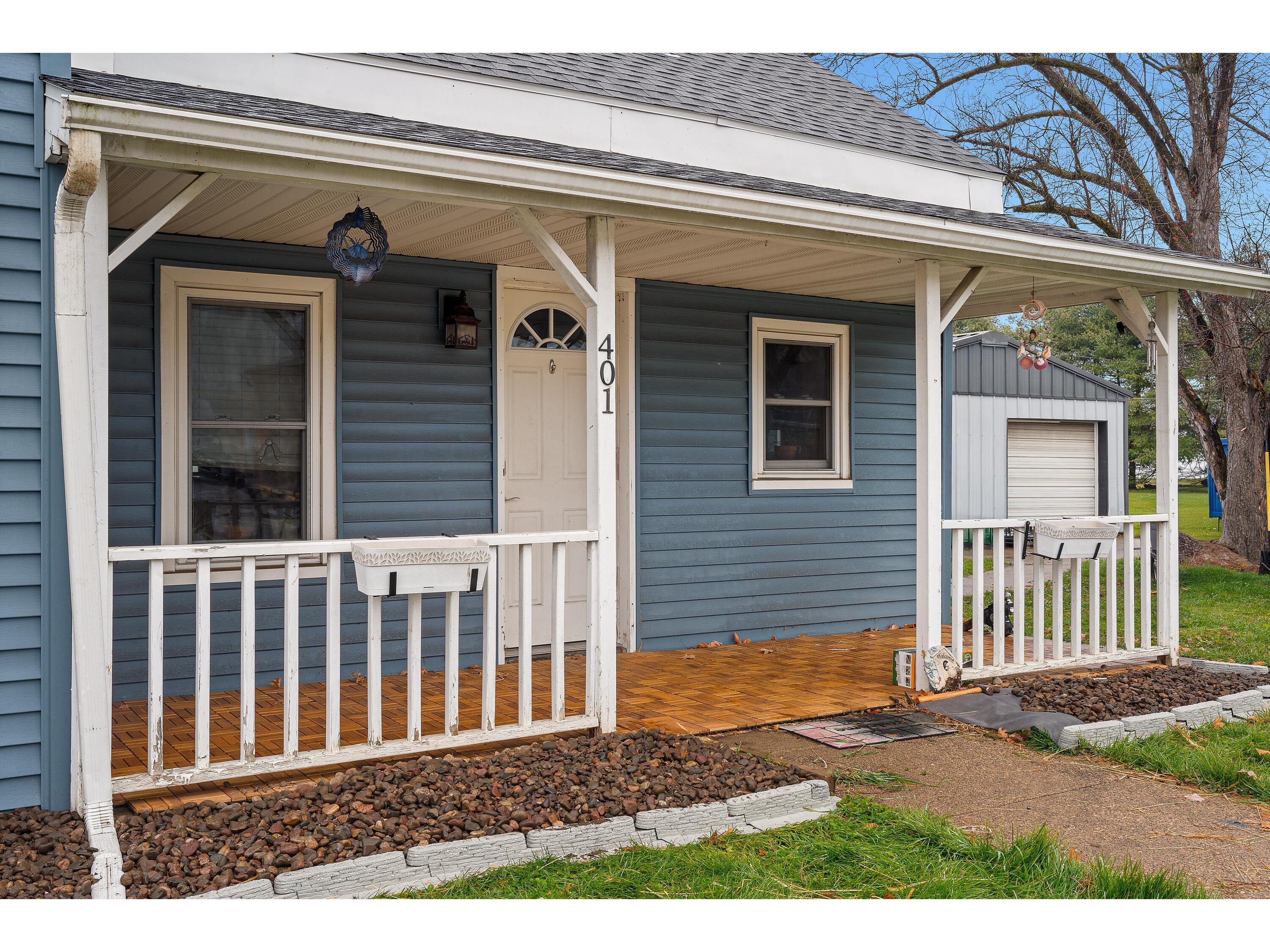 401 Central Coon Valley WI 54623 1944094 image1