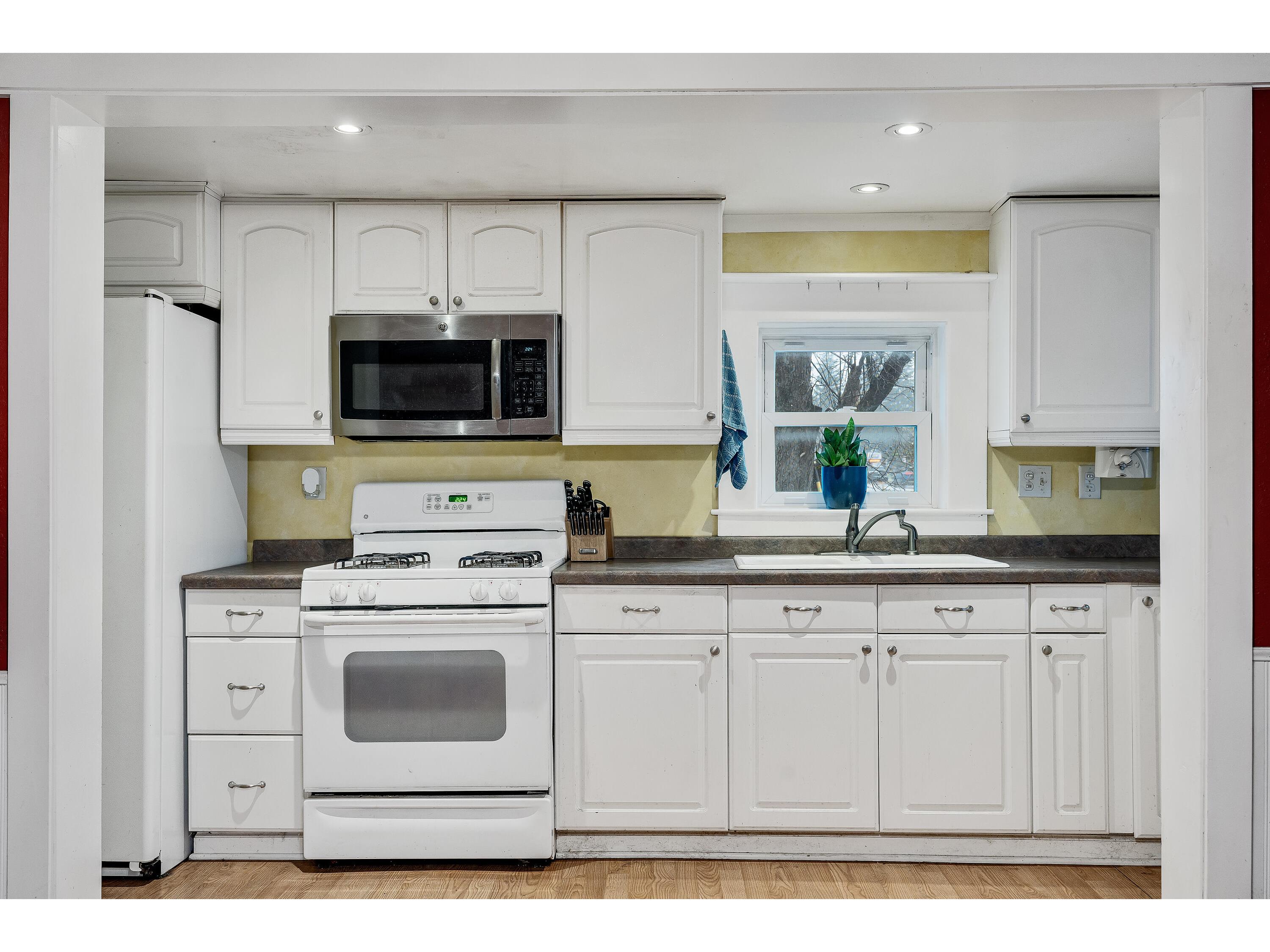 401 Central Coon Valley WI 54623 1944094 image10