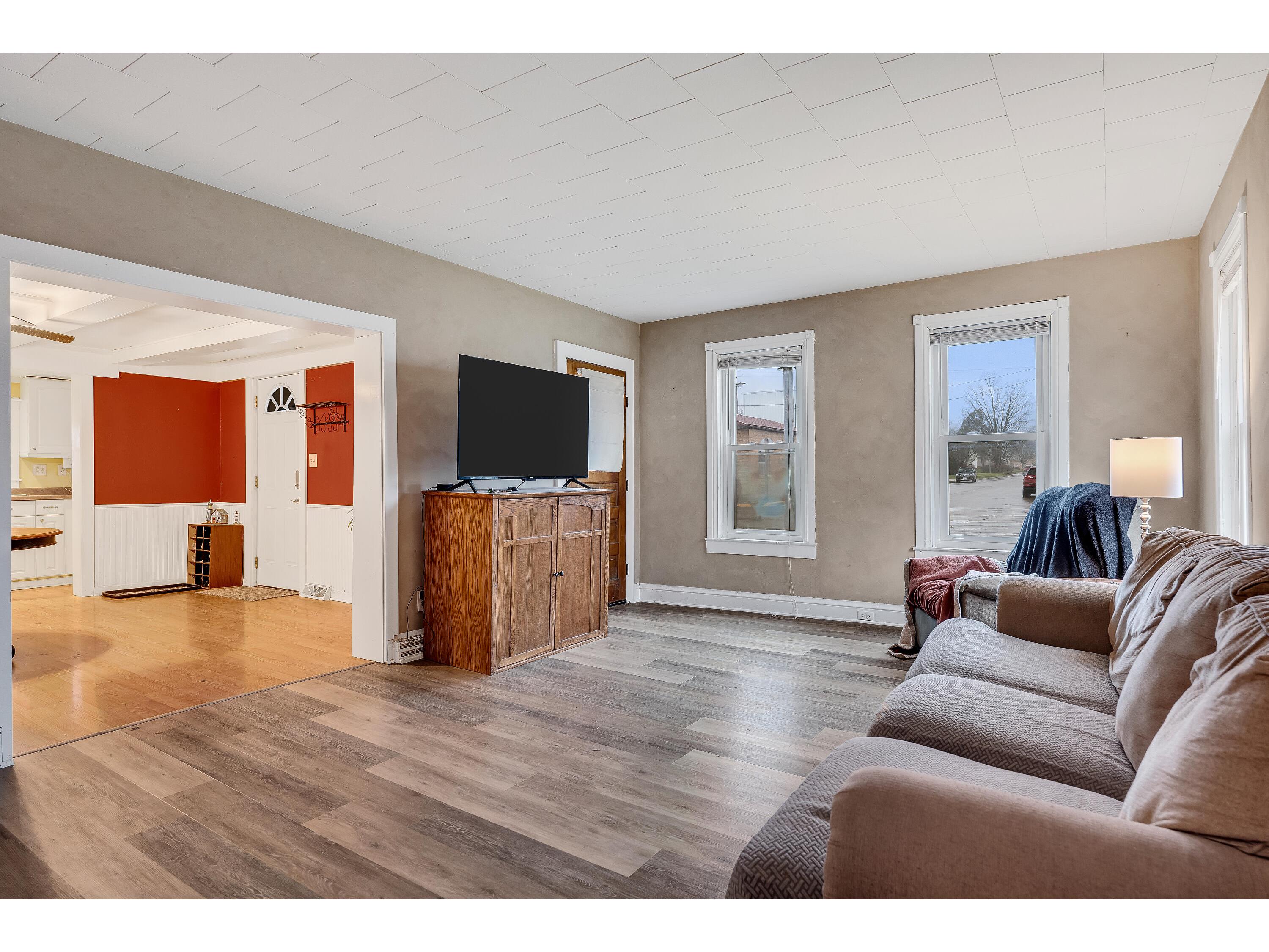 401 Central Coon Valley WI 54623 1944094 image12