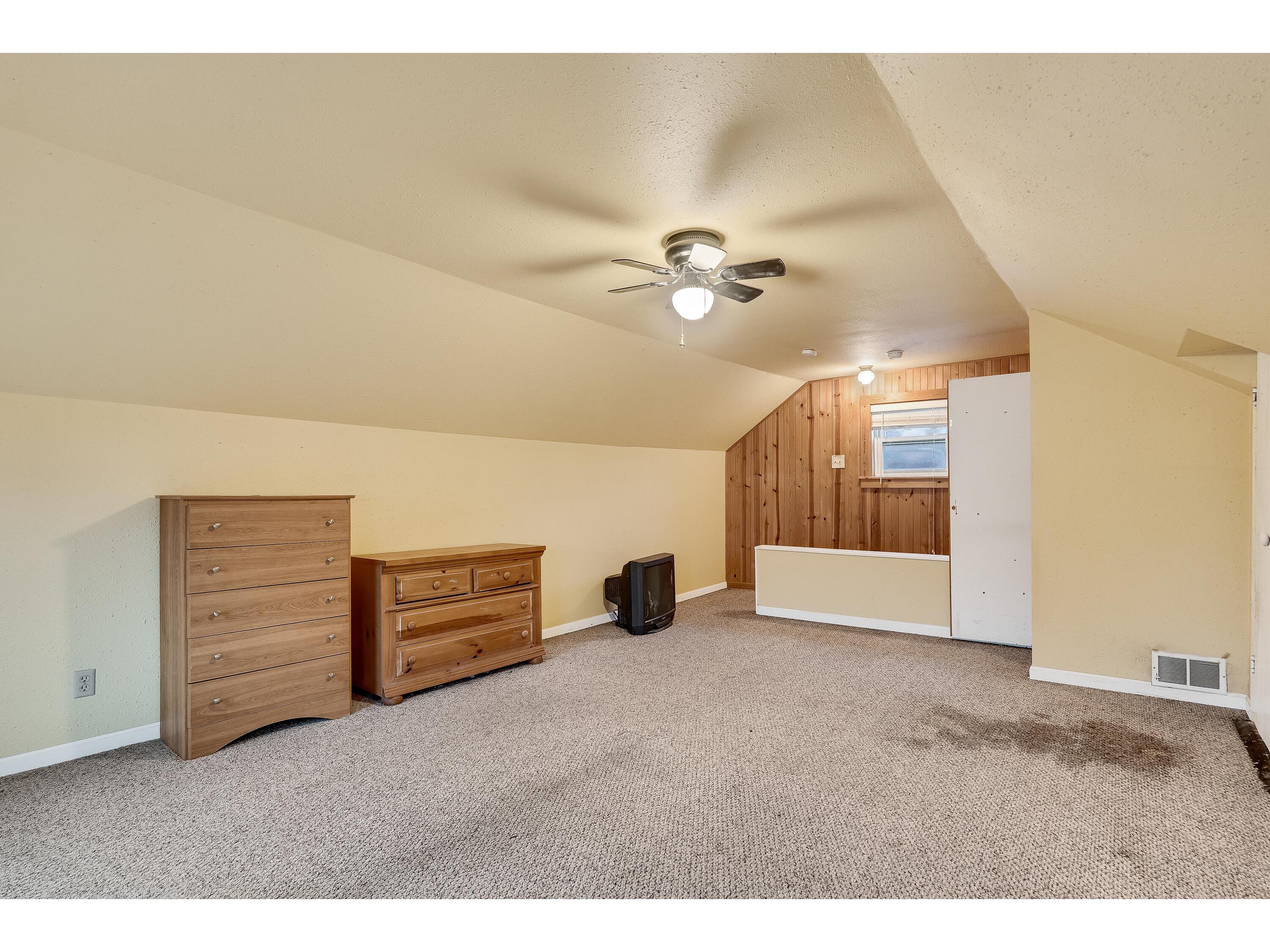 401 Central Coon Valley WI 54623 1944094 image21