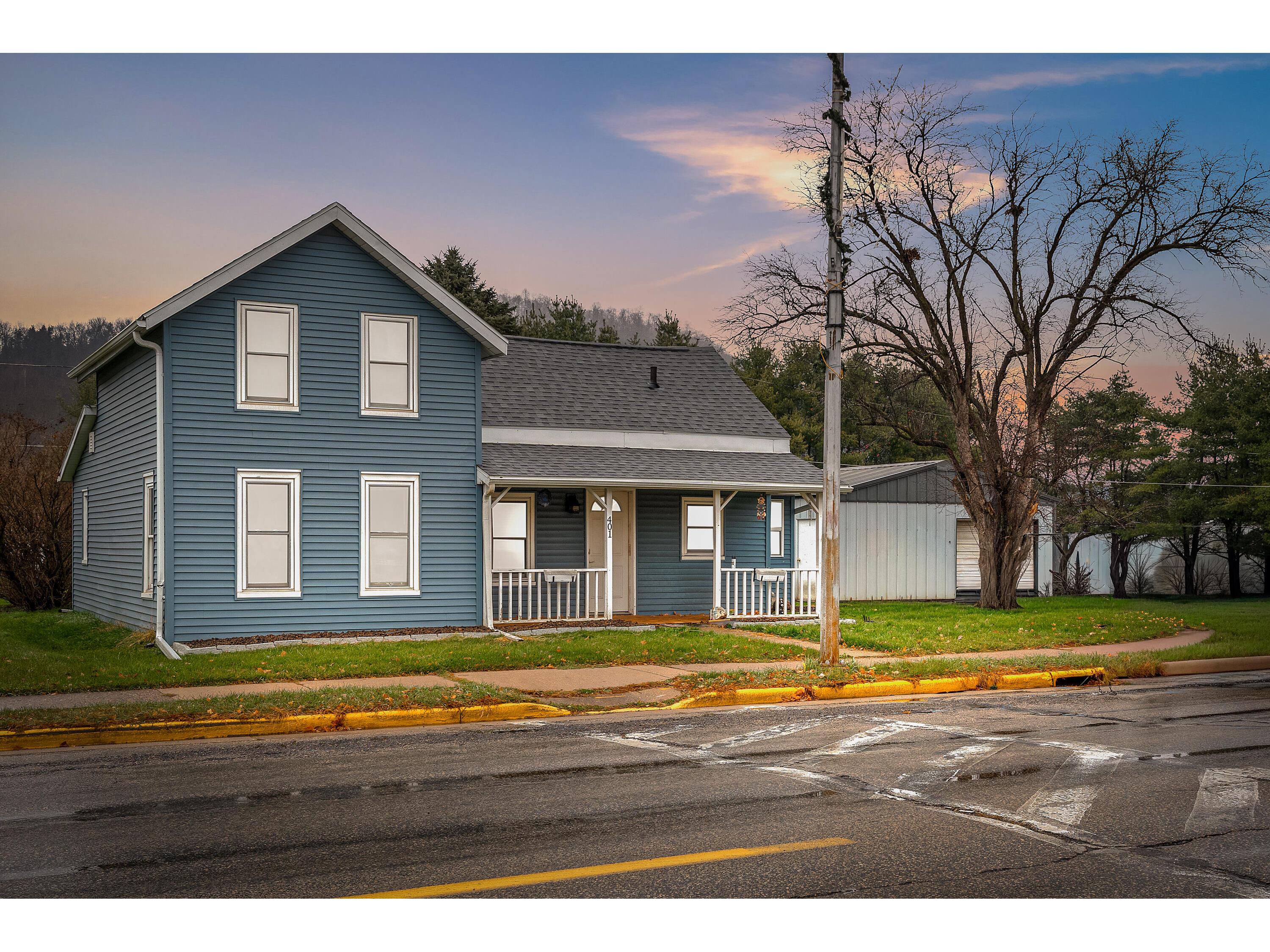 401 Central Coon Valley WI 54623 1944094 image3