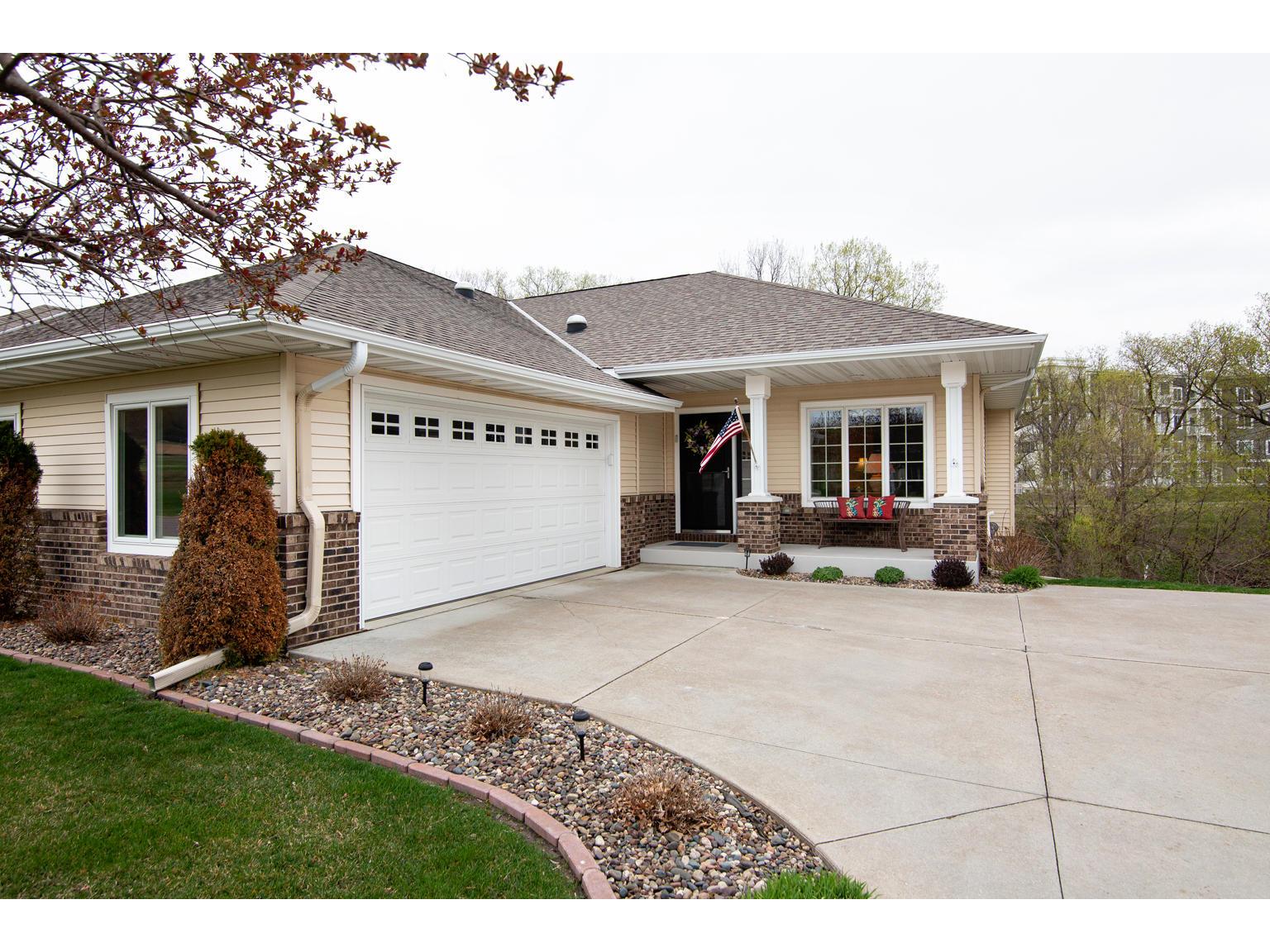 402 French Rd, Onalaska, WI, 54650 MLS 1735910 Edina Realty