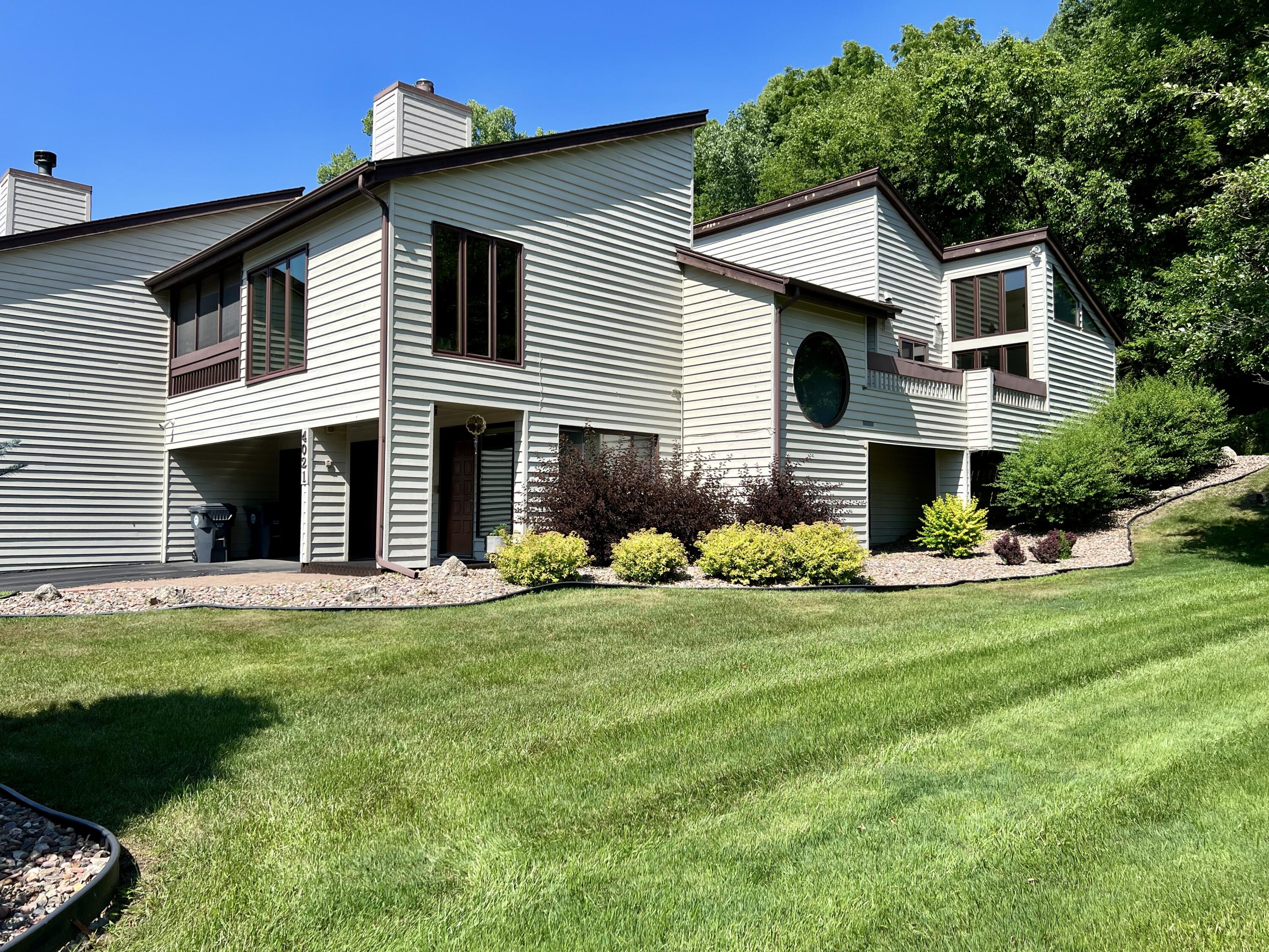 4021 Cliffside La Crosse WI 54601 1841717 image1