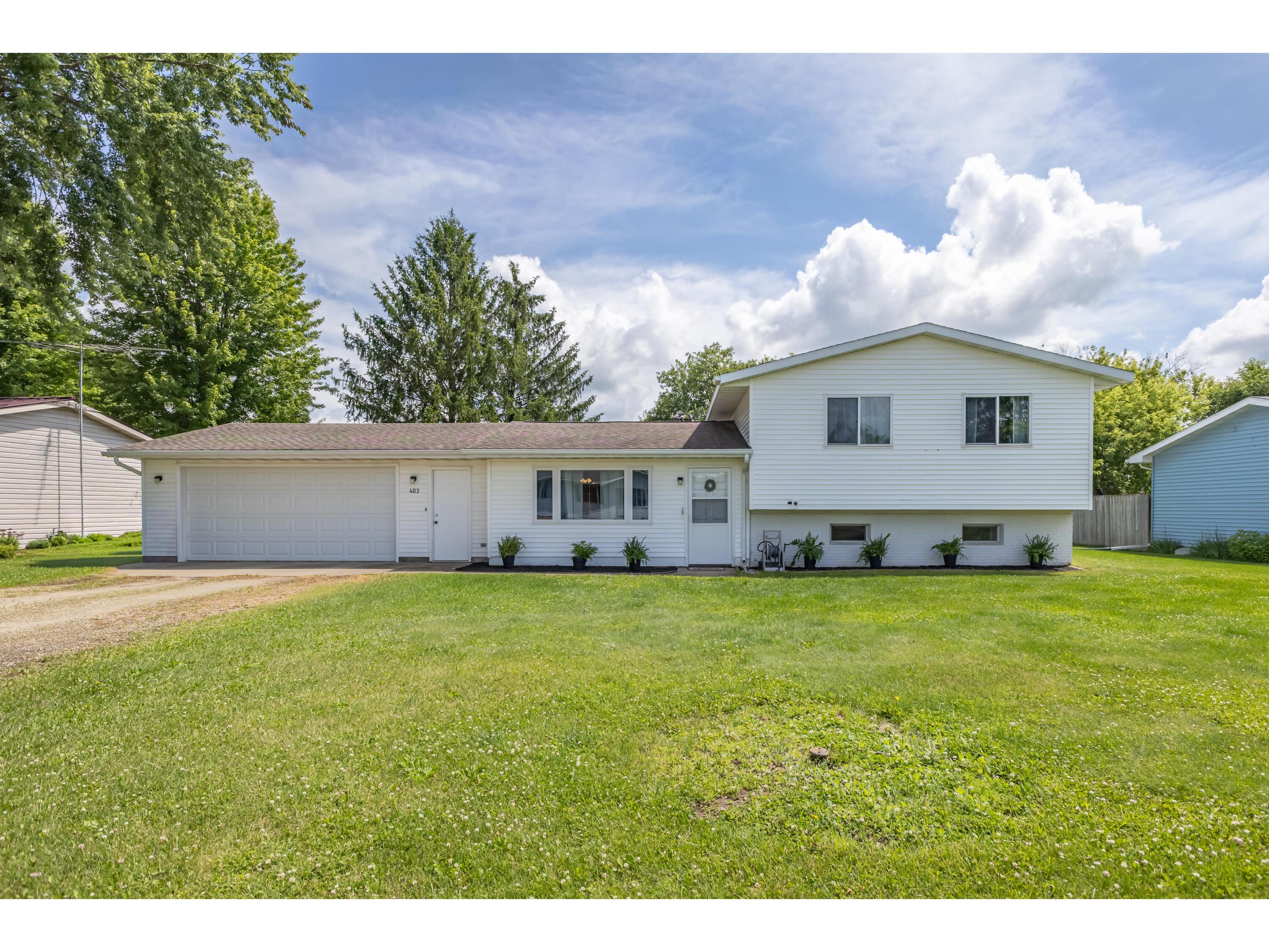 403 Mourning Dove Rockland WI 54653 1969344 image1