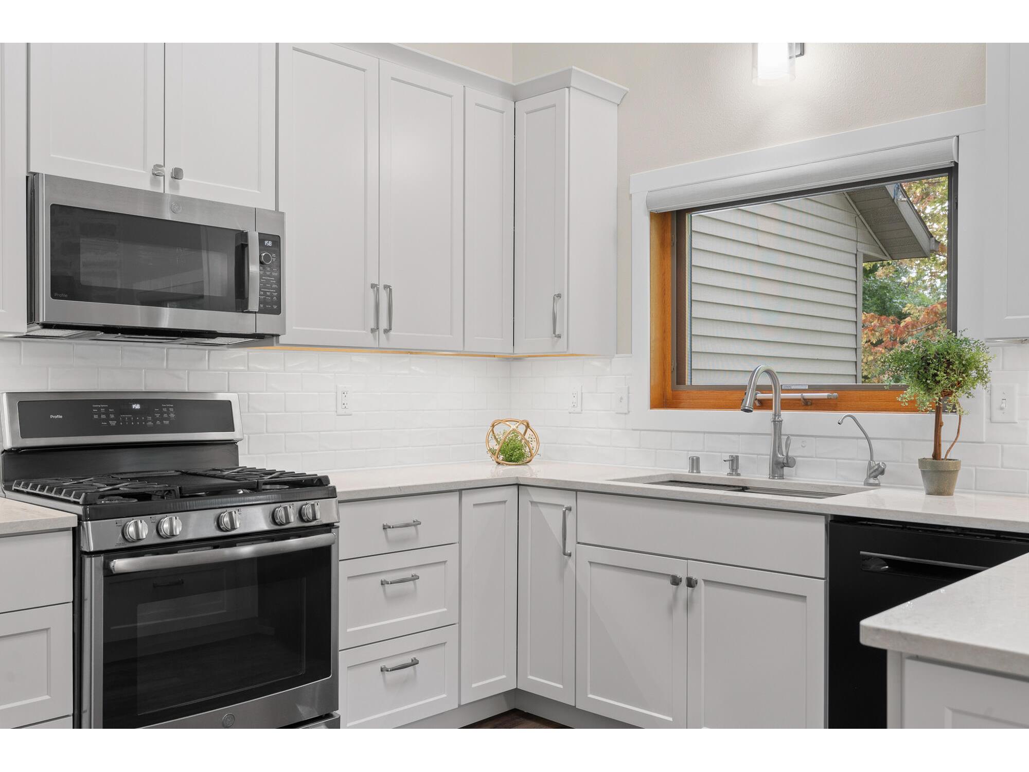 4033 Beverly Onalaska WI 54650 1973159 image10