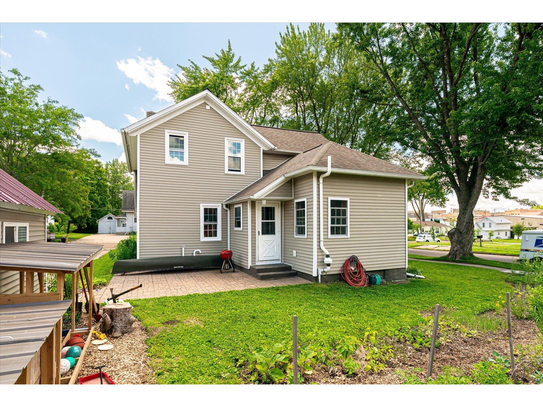 404 E Gillette Viroqua WI 54665 1968899 image19