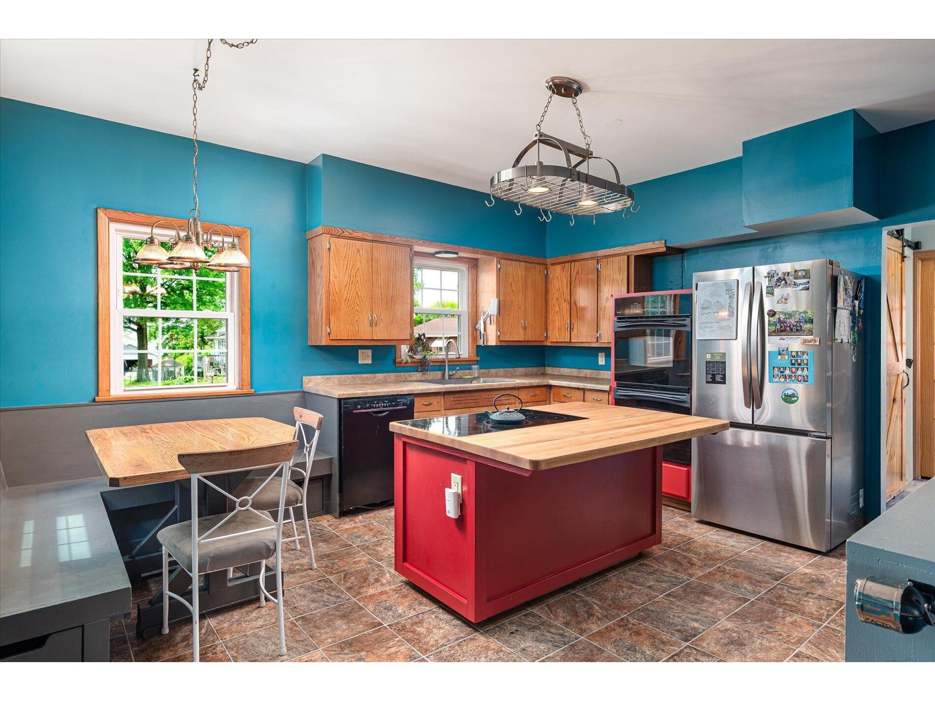404 E Gillette Viroqua WI 54665 1968899 image8