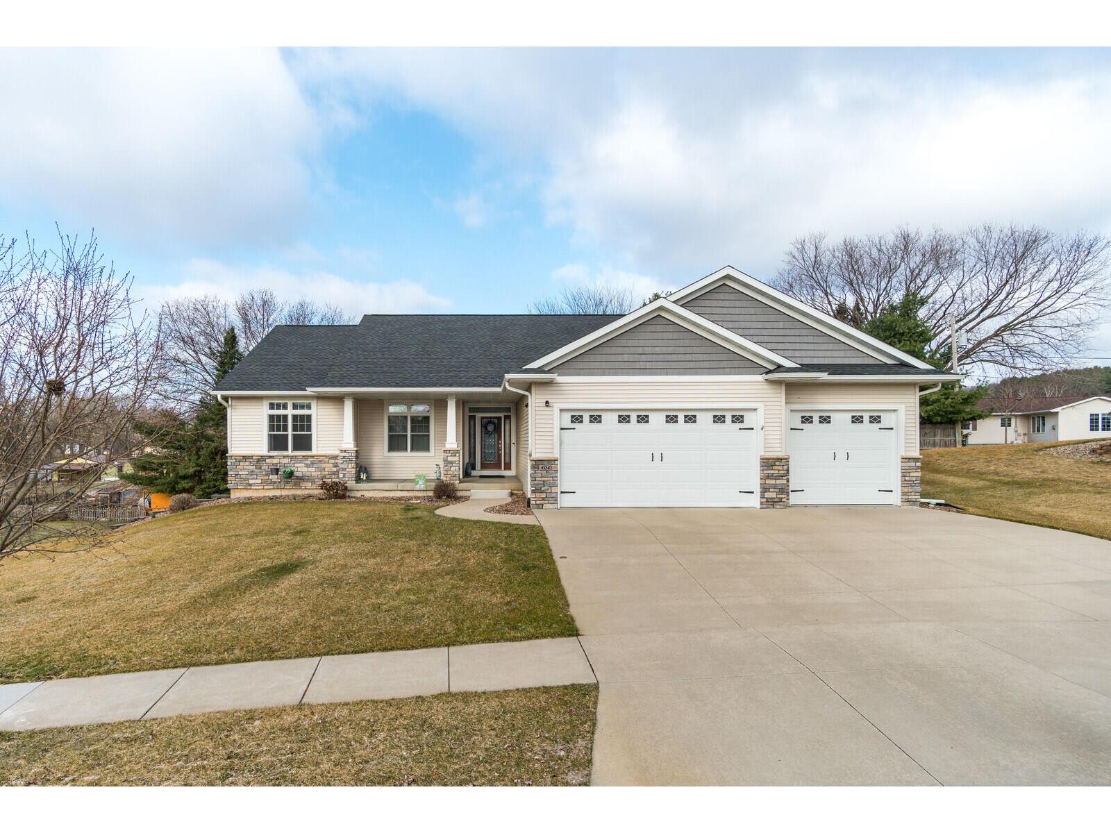 404 Russell Holmen WI 54636 1869093 image1