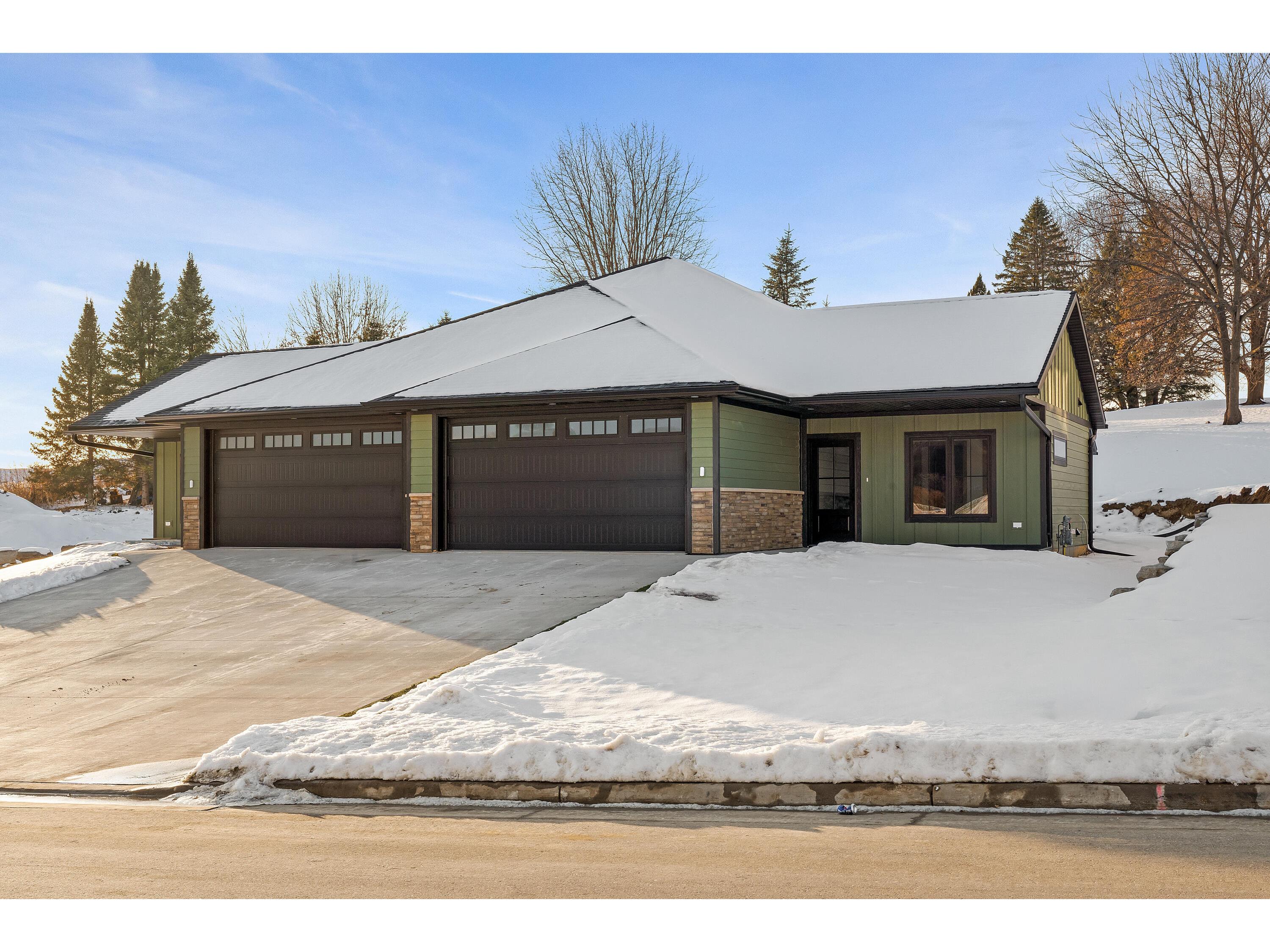 4043 Brooke Elizabeth Onalaska WI 54650 1946550 image1