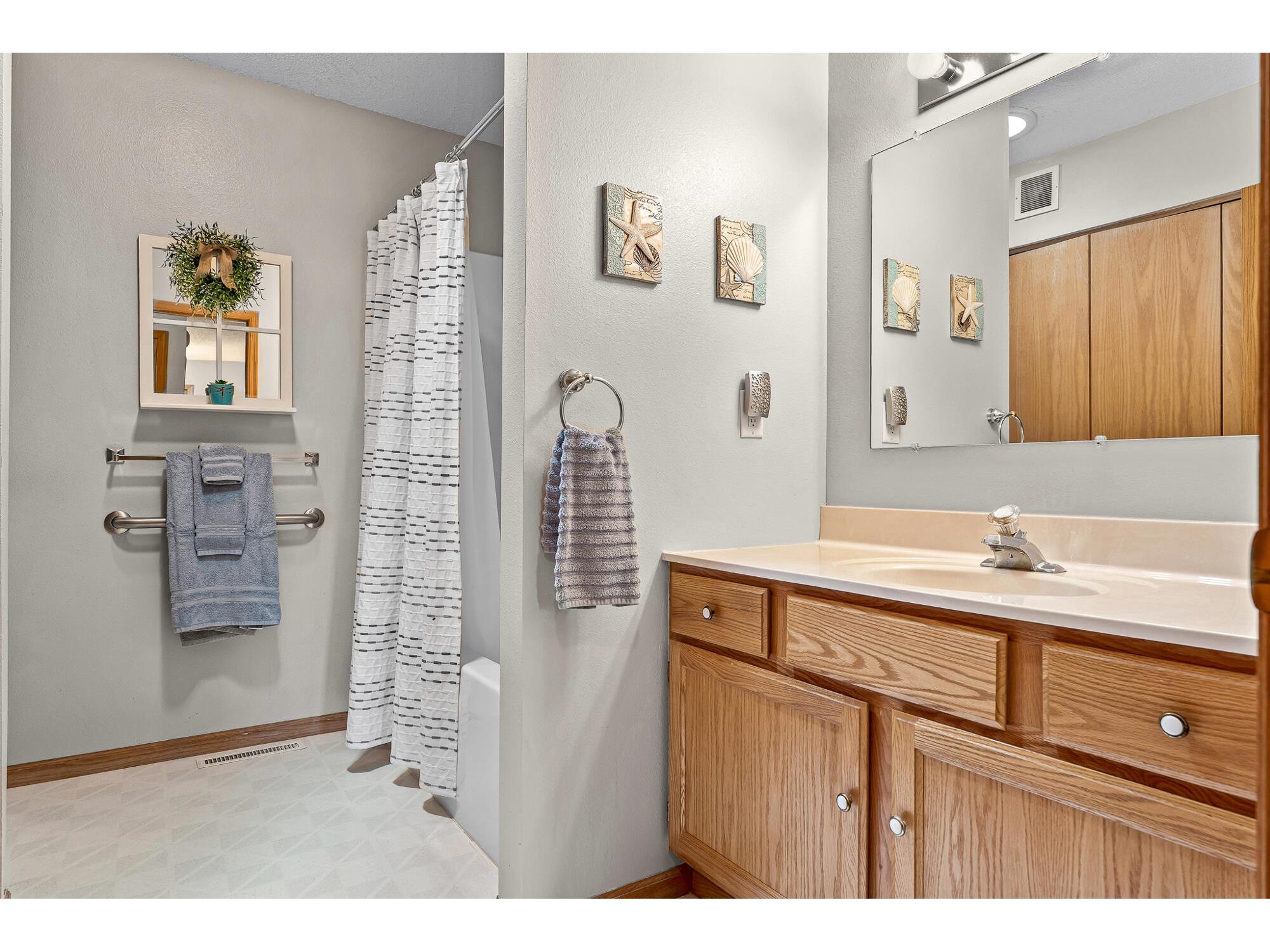 405 Grant Houston MN 55943 1964921 image13