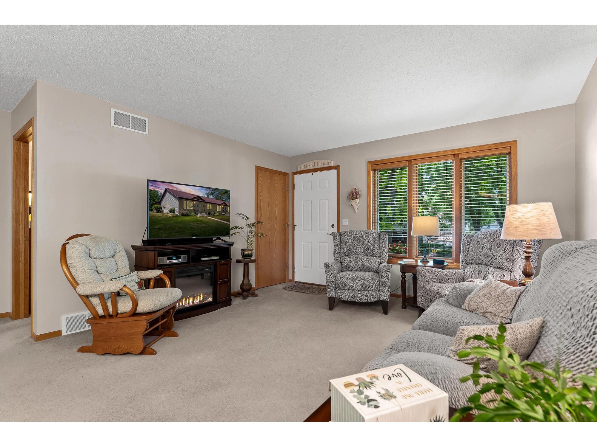 405 Grant Houston MN 55943 1964921 image3