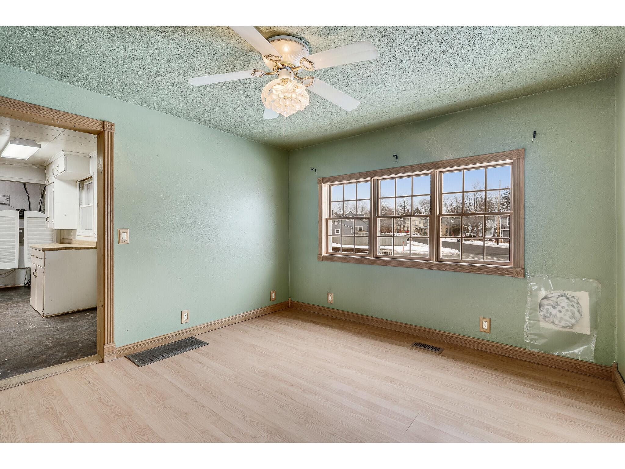 405 West Mauston WI 53948 1951717 image8