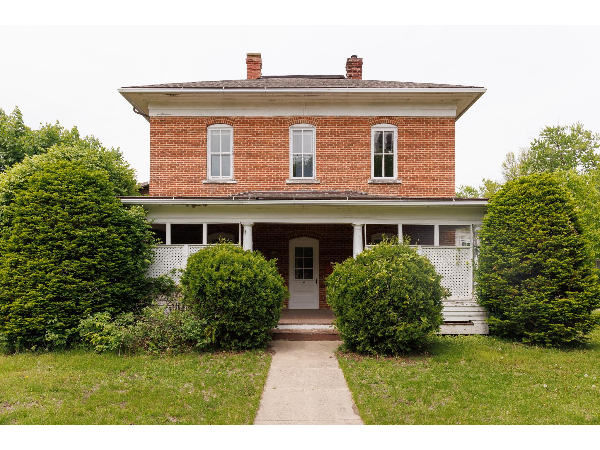 406 W Decker Viroqua WI 54665 1876285 image1