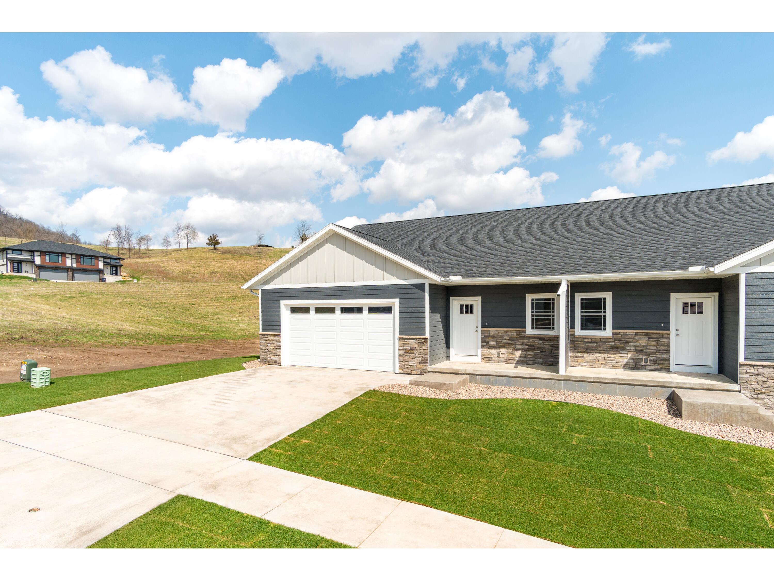 4060 Brooke Elizabeth Onalaska WI 54650 1925651 image1